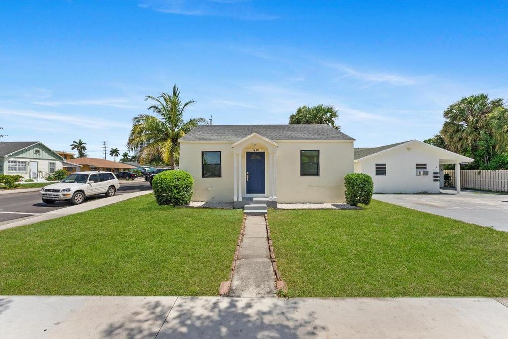 Photo of 1420 Lake Avenue, Lake Worth Beach, FL 33460 (MLS # R11112187)