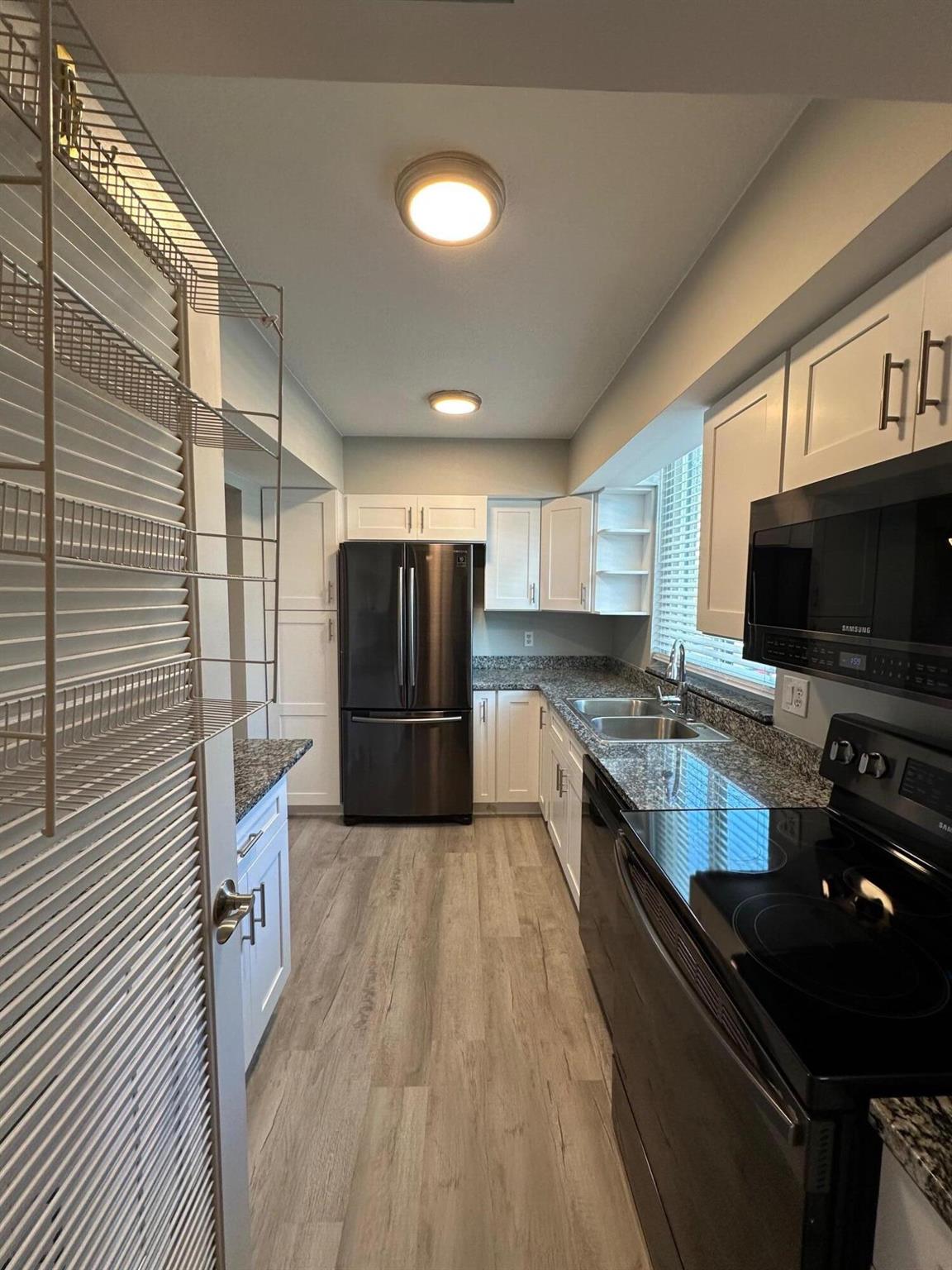 FAIRWINDS COVE CONDO - Residential Lease