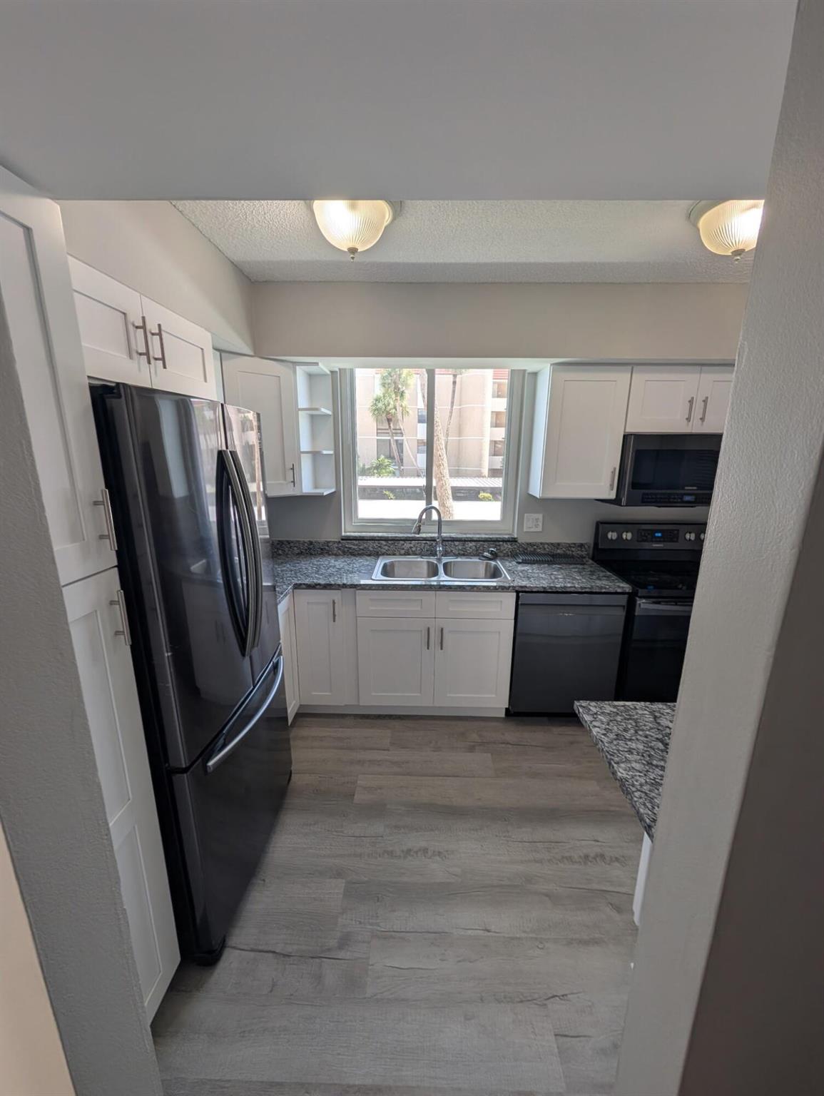FAIRWINDS COVE CONDO - Residential Lease