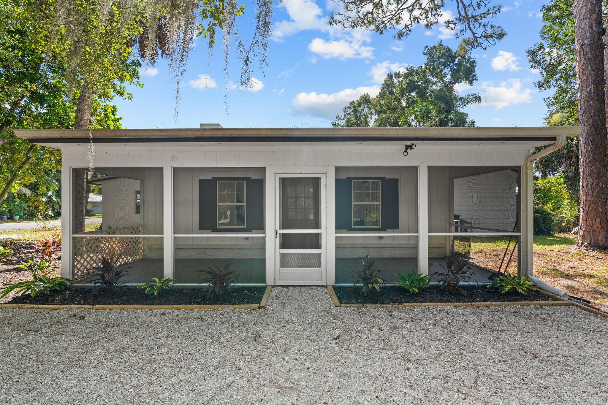 5312 Oleander Avenue