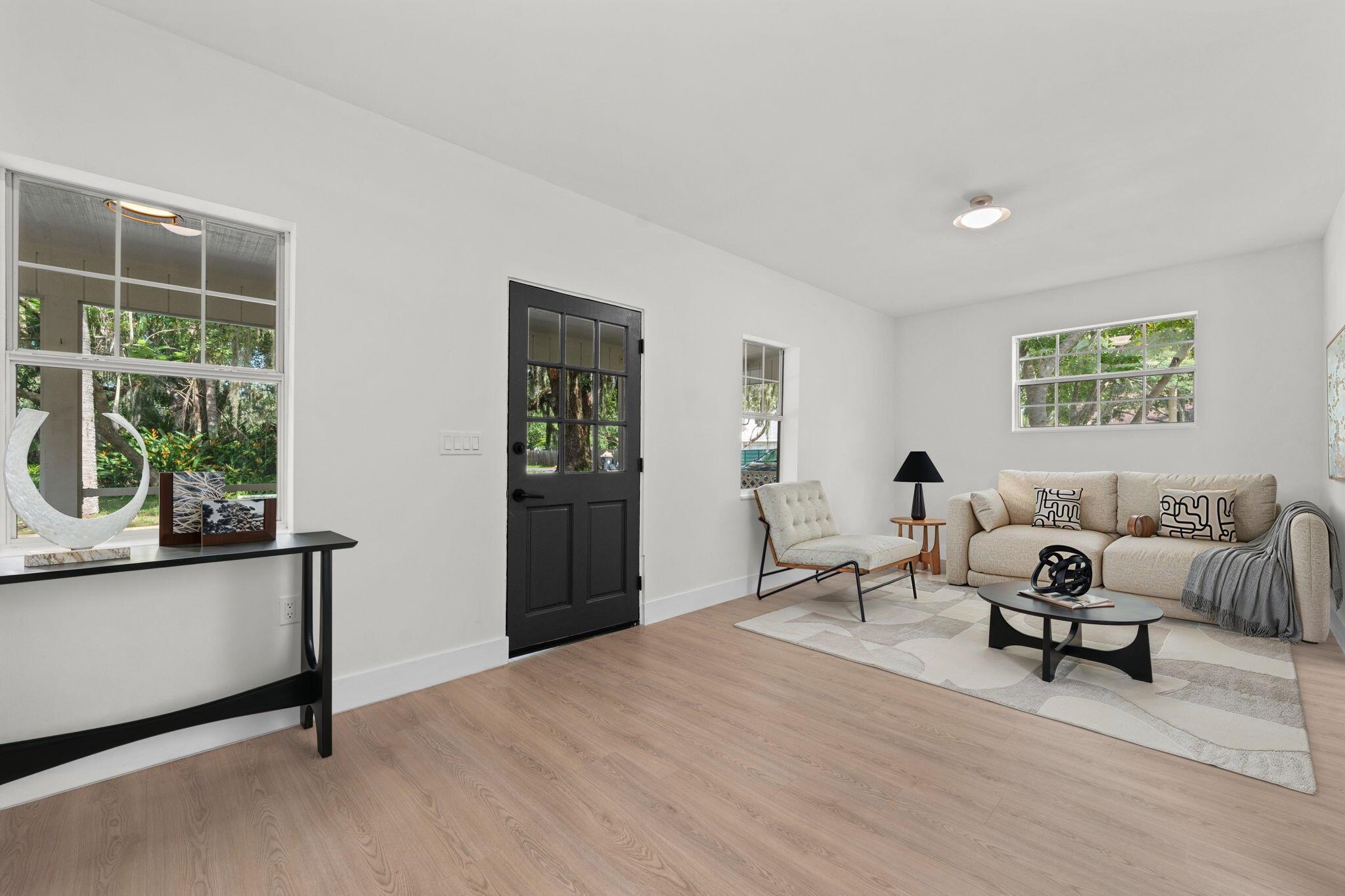 5312 Oleander Avenue