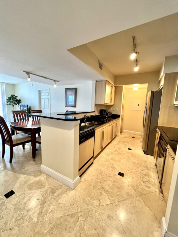2080 OCEAN DRIVE CONDO - Residential Lease