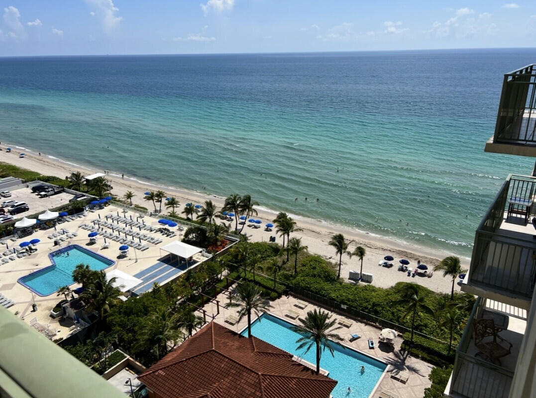 2080 OCEAN DRIVE CONDO - Residential Lease