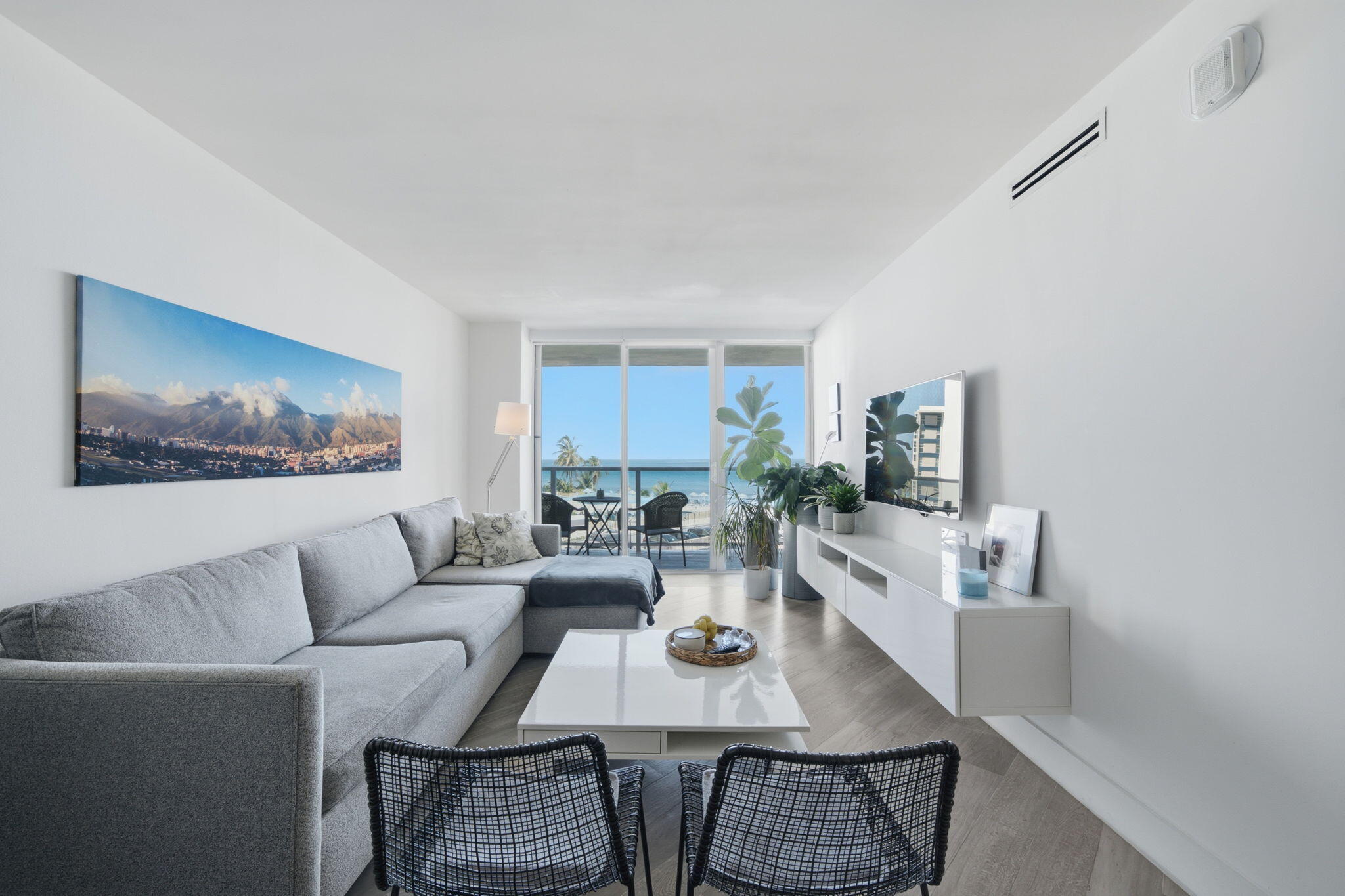 3180 S Ocean Drive 304