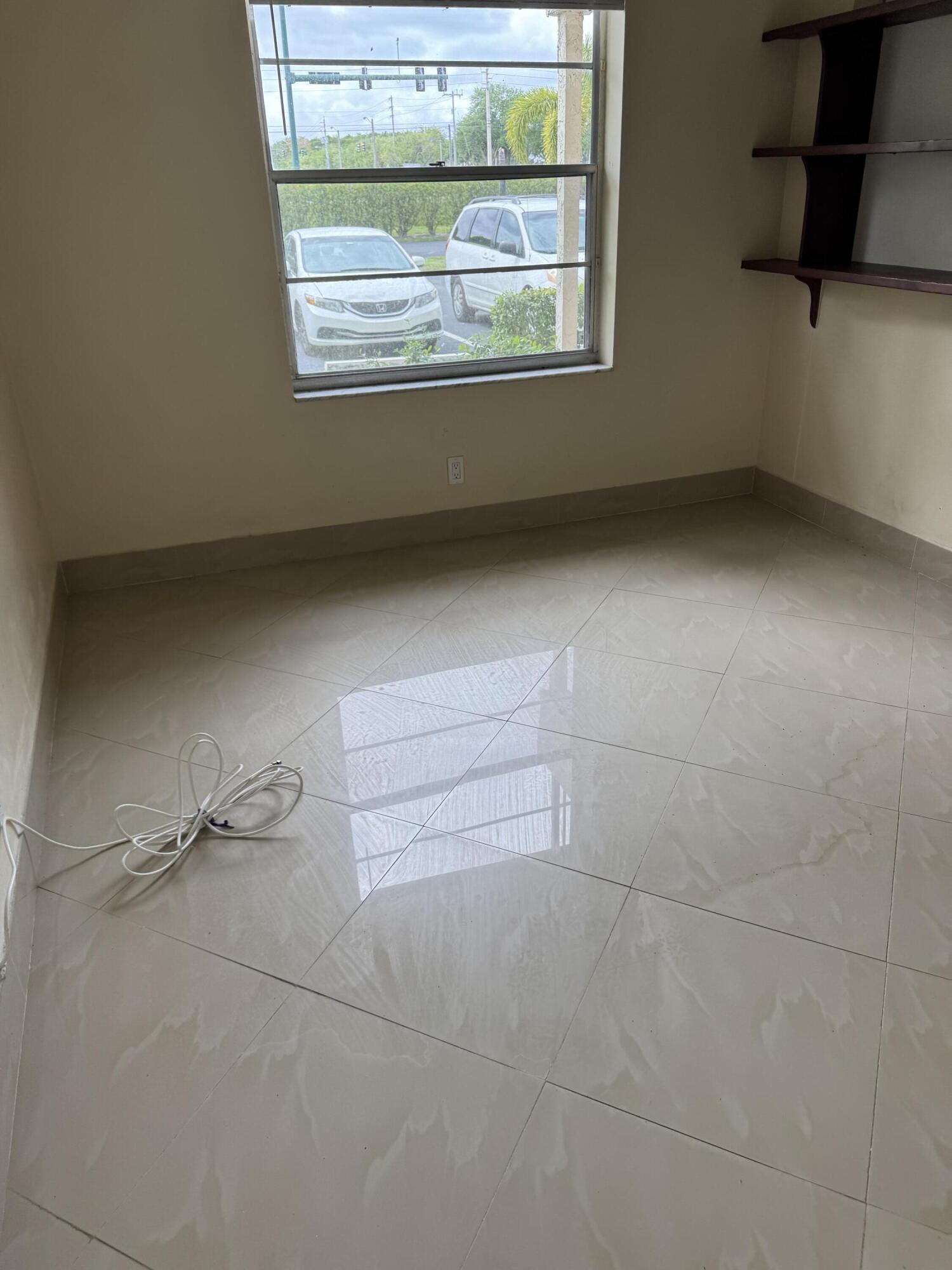 ROSEWOOD CONDO - Residential Lease