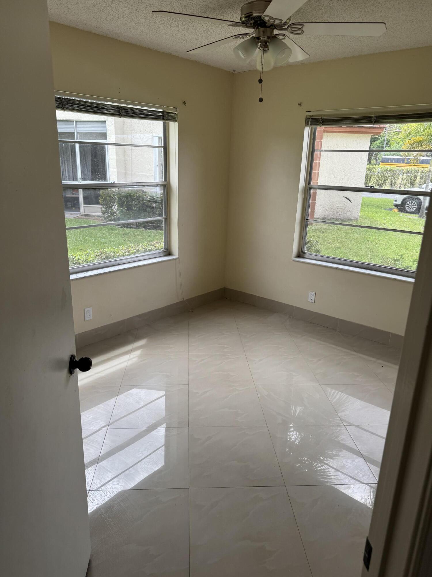 ROSEWOOD CONDO - Residential Lease