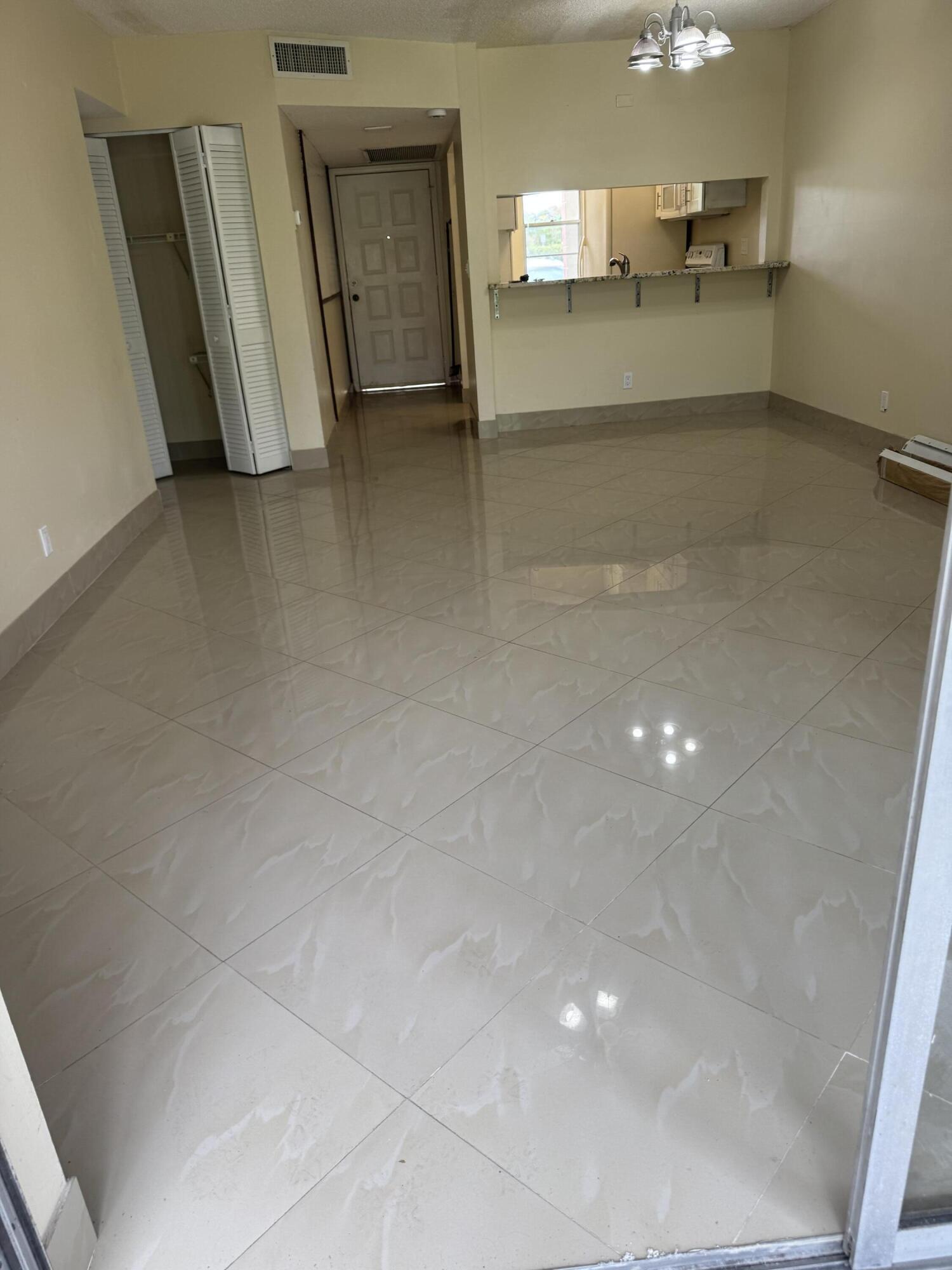 ROSEWOOD CONDO - Residential Lease