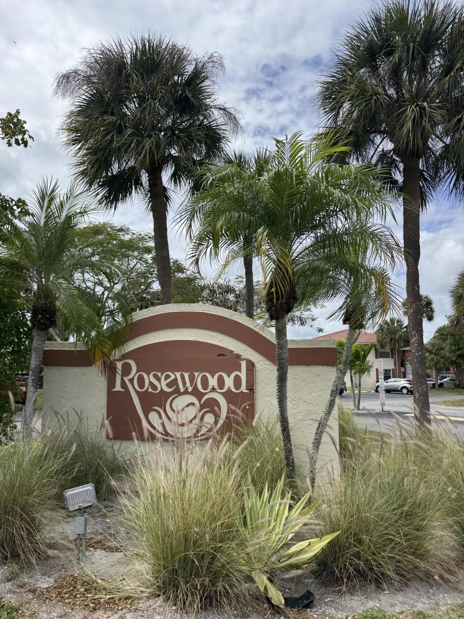 ROSEWOOD CONDO - Residential Lease