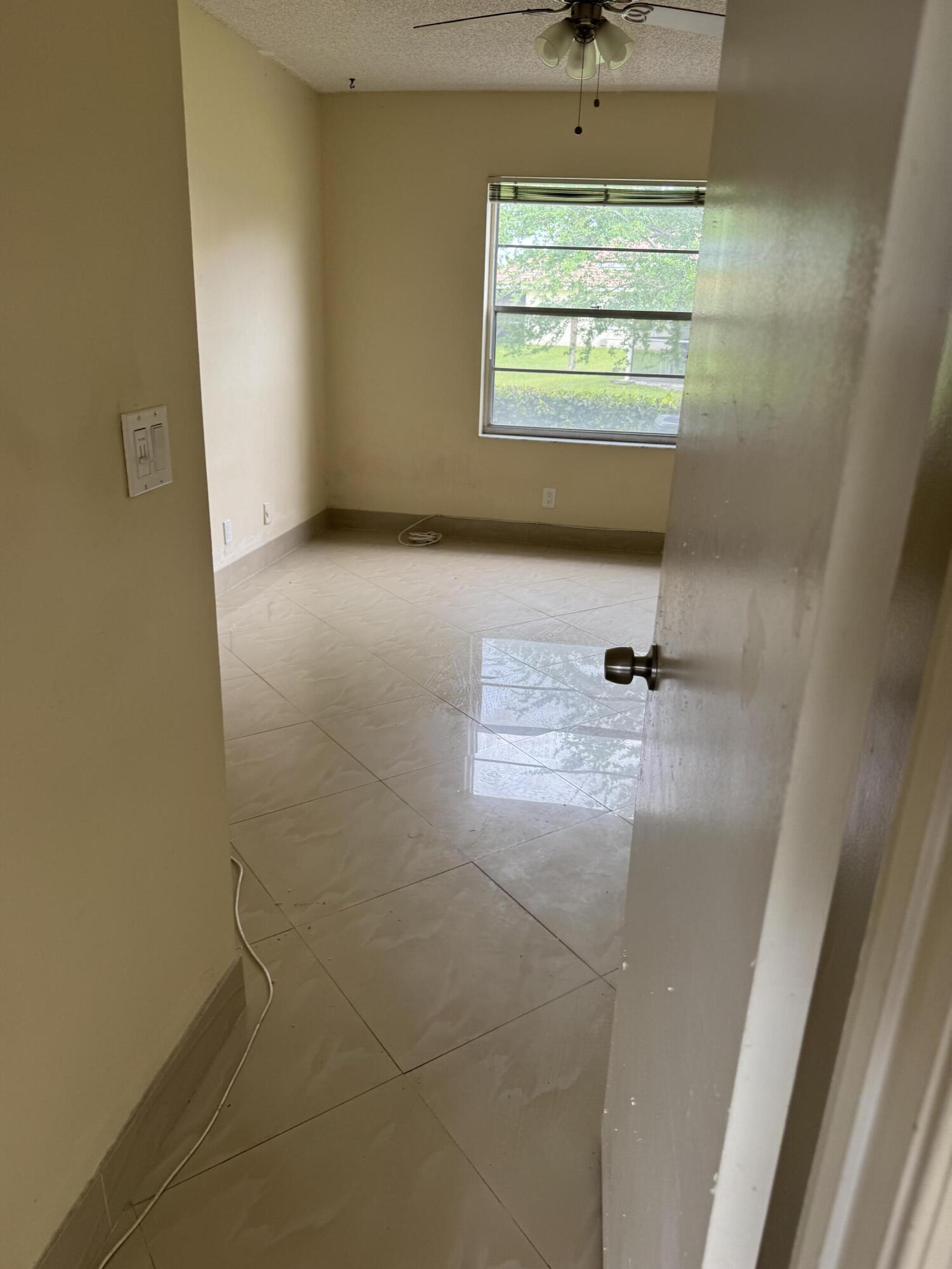 ROSEWOOD CONDO - Residential Lease