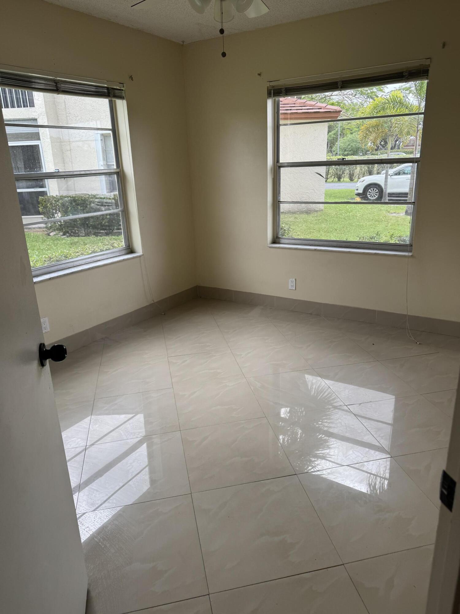 ROSEWOOD CONDO - Residential Lease