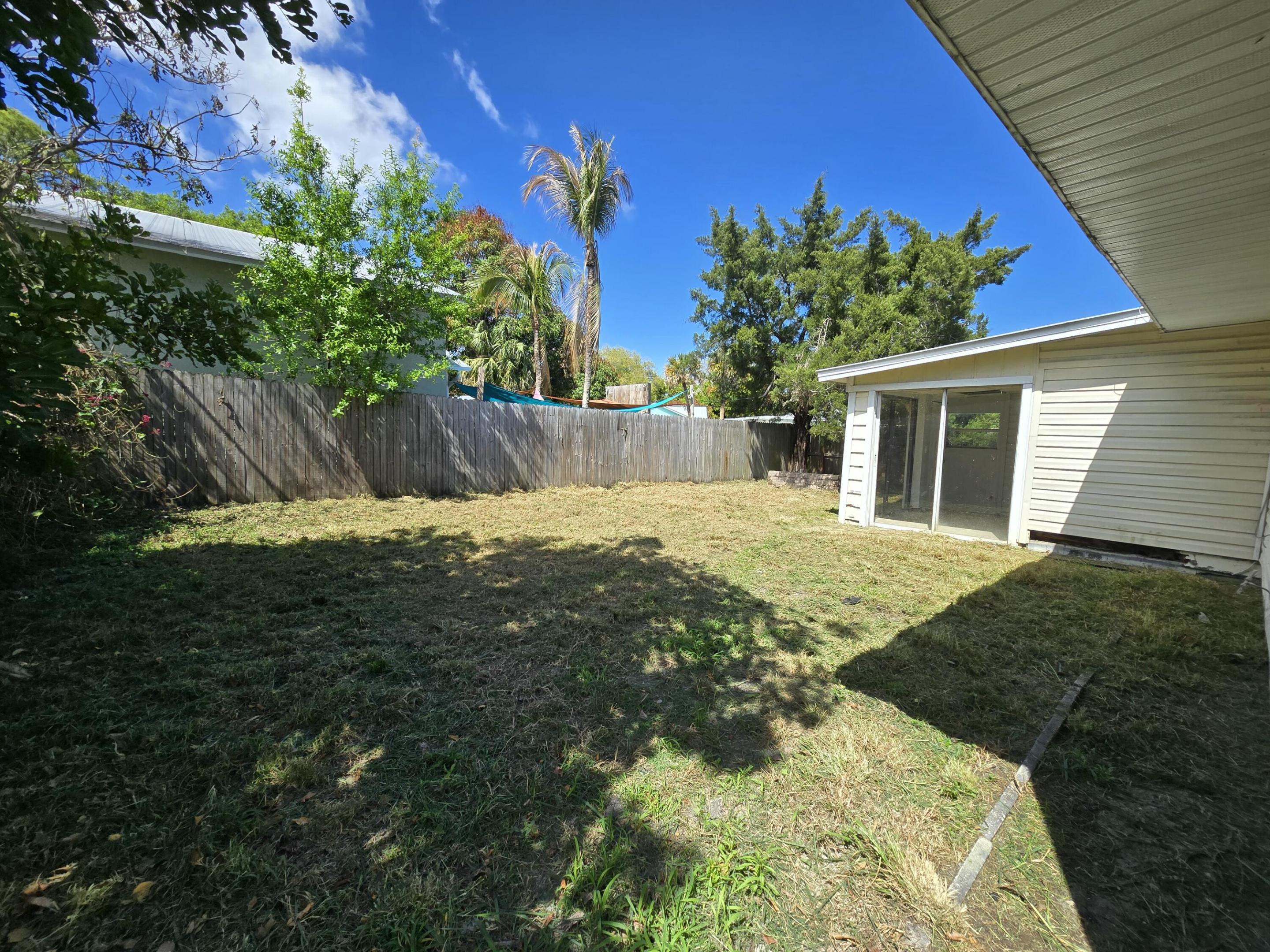 BESSEY'S 2ND ADDITION - Residential