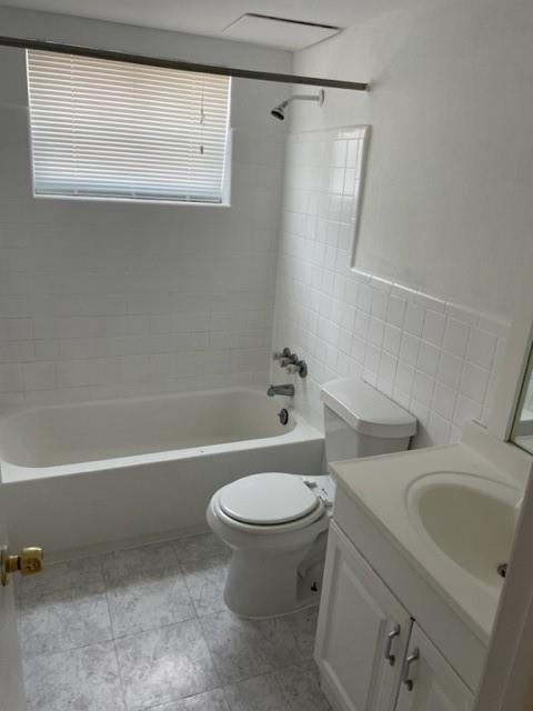 Coral Spgs Village Green - Residential Lease