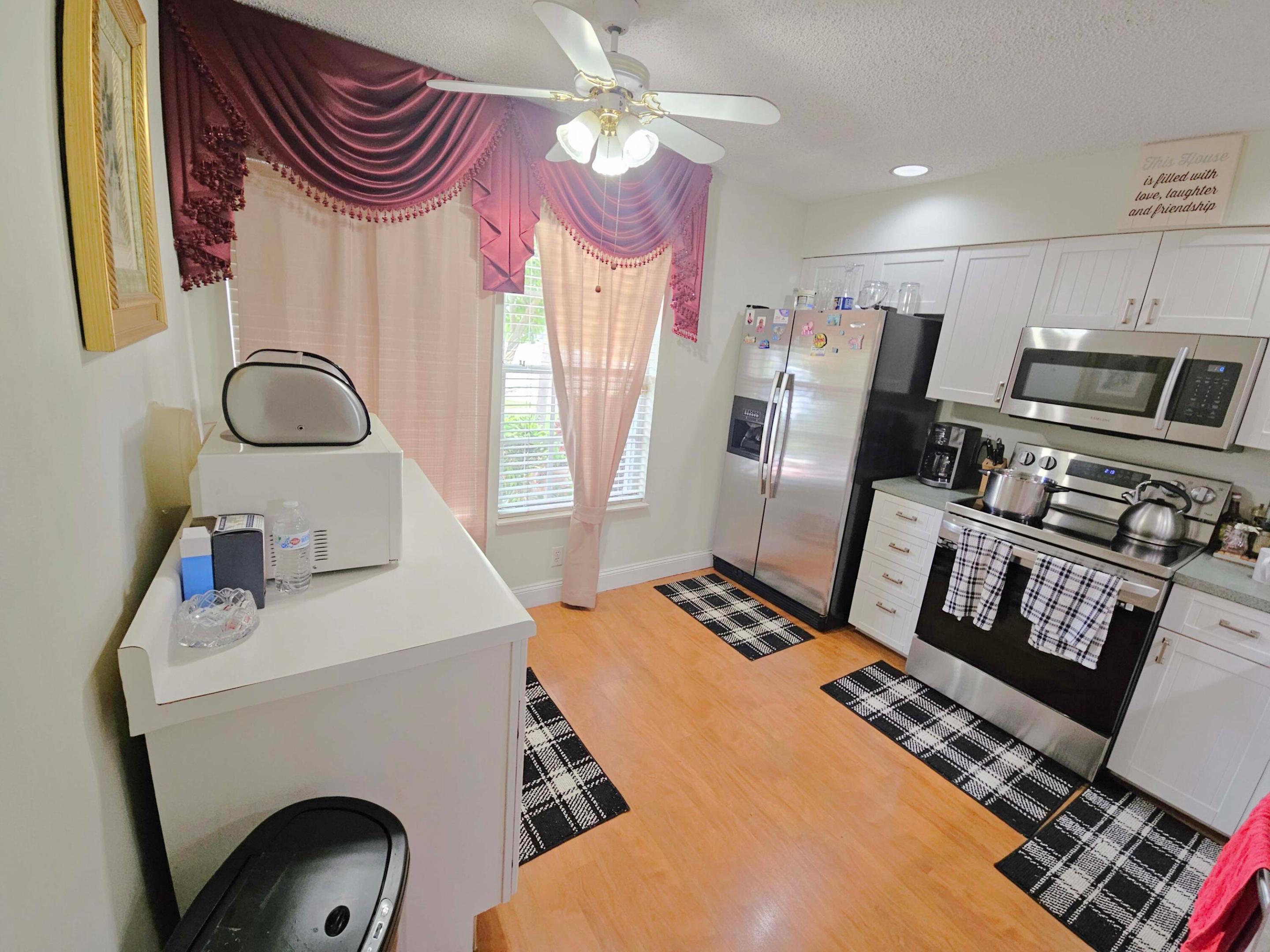 THE MEADOWS - Residential Lease