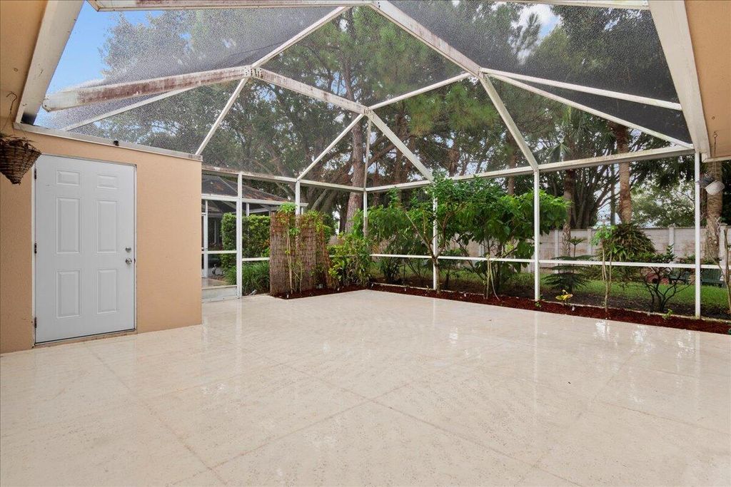 Photo of 403 Sun Terrace Court, Palm Beach Gardens, FL 33403 (MLS # R11105425)