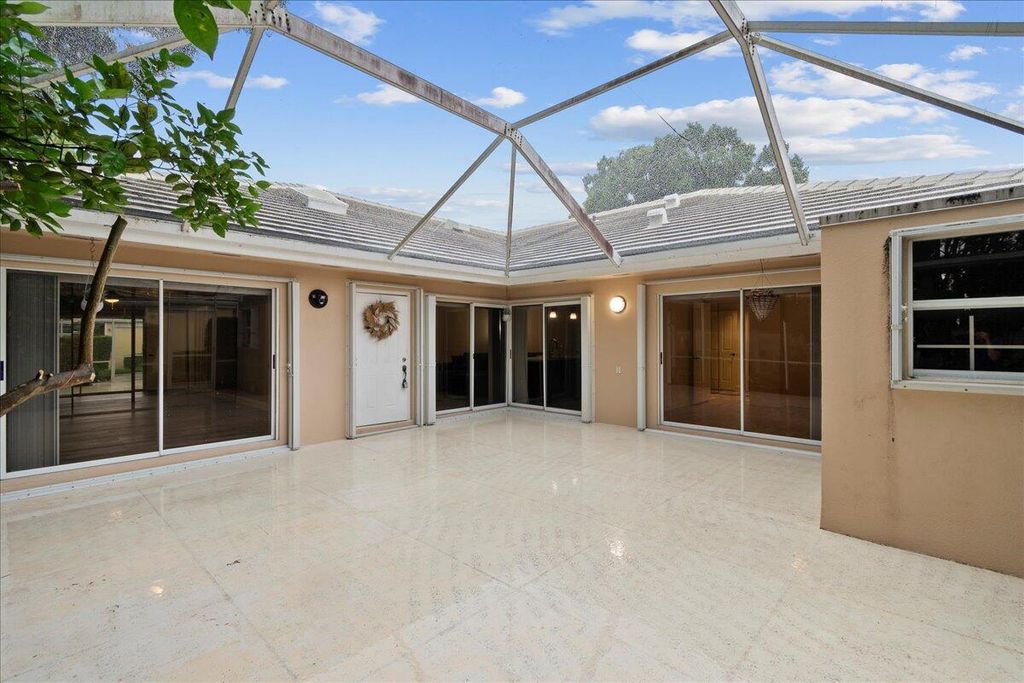 Photo of 403 Sun Terrace Court, Palm Beach Gardens, FL 33403 (MLS # R11105425)