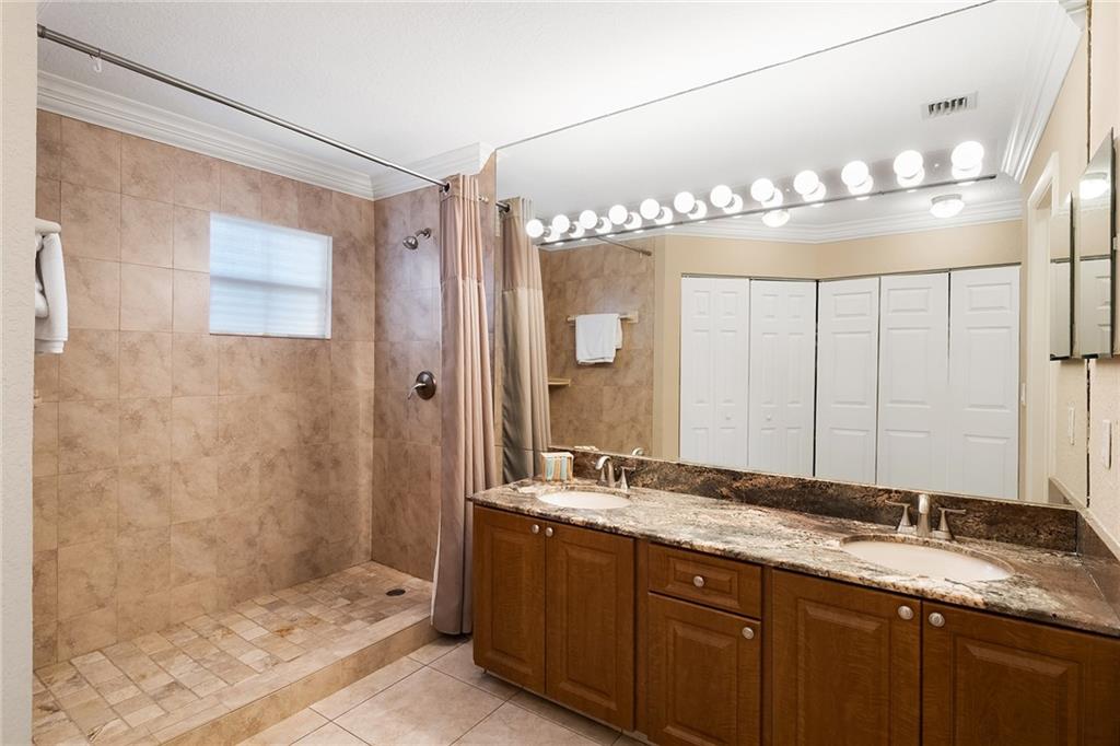 Provence Condo Ph 01 - Residential Lease