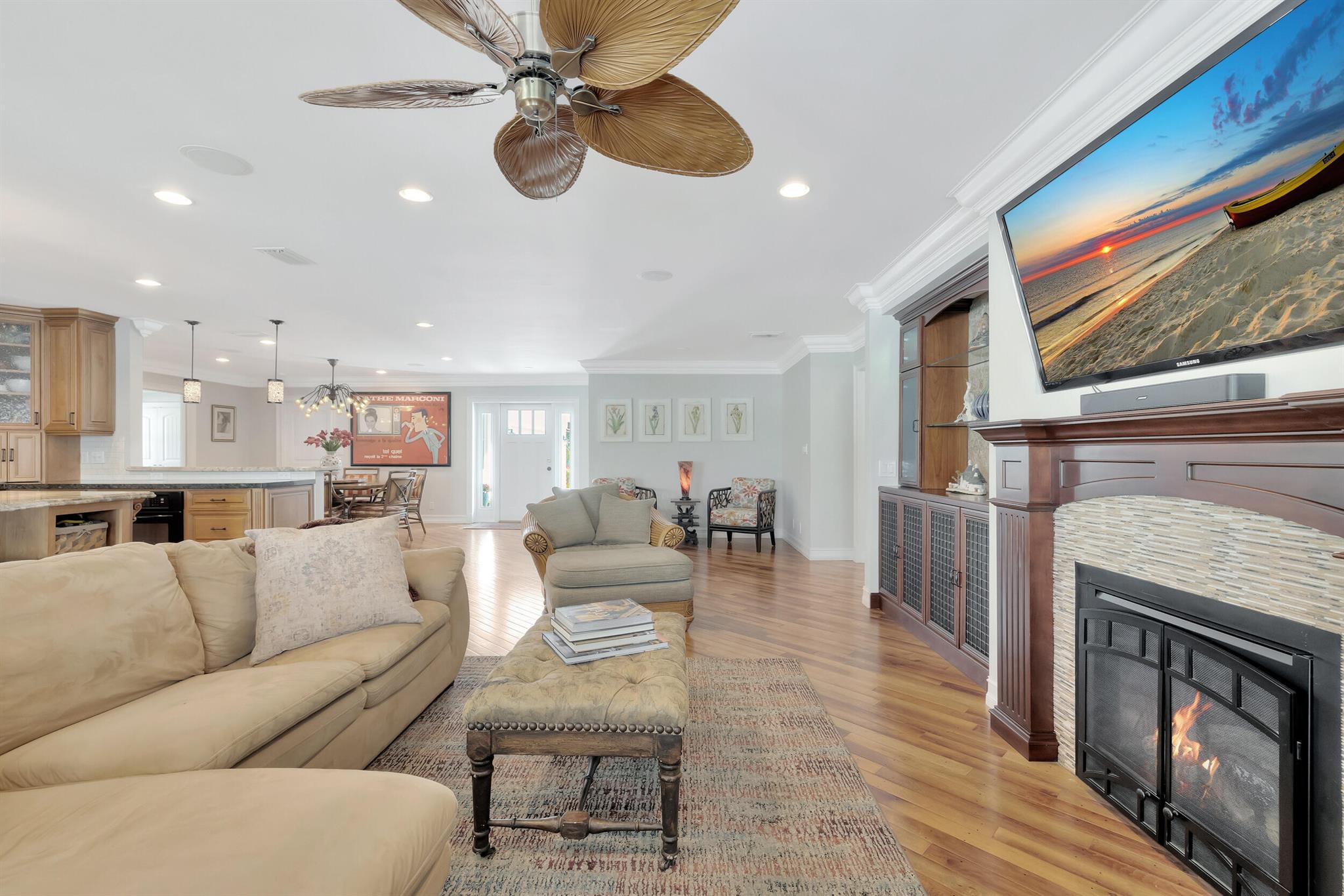 POINSETTIA GARDENS FIRST - Residential