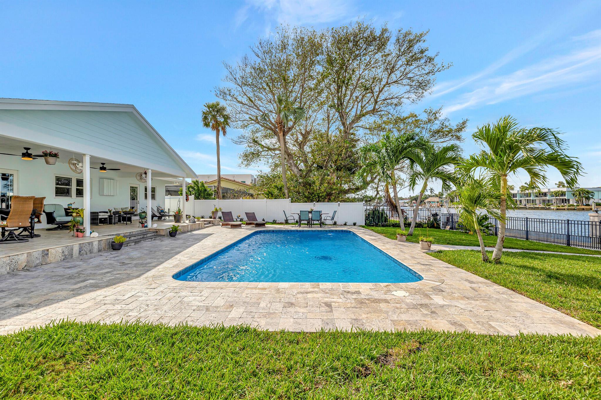 POINSETTIA GARDENS FIRST - Residential