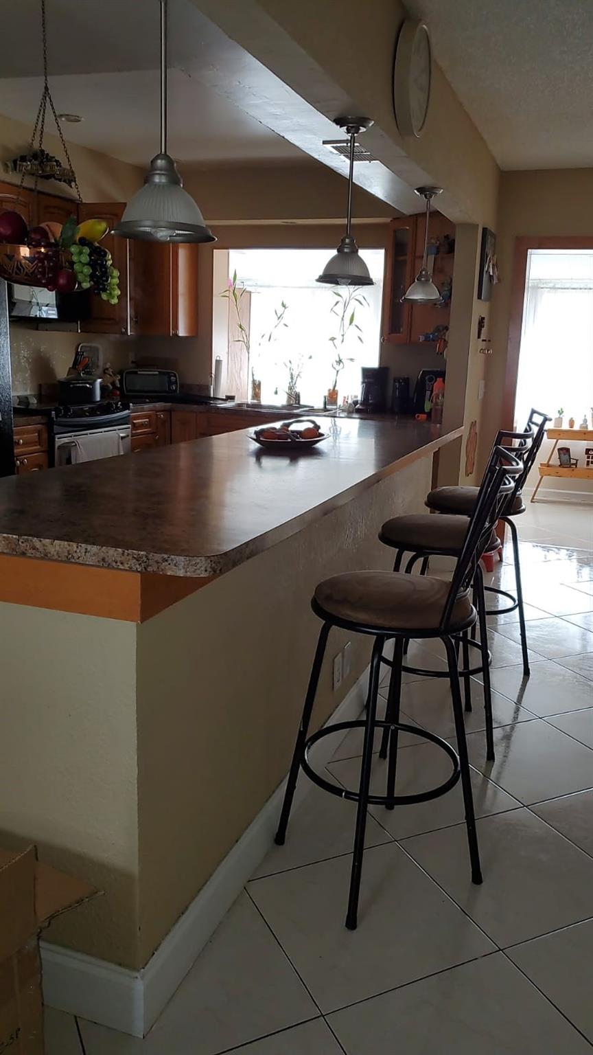 Royal Palm Pointe 86-48 B - Residential Lease