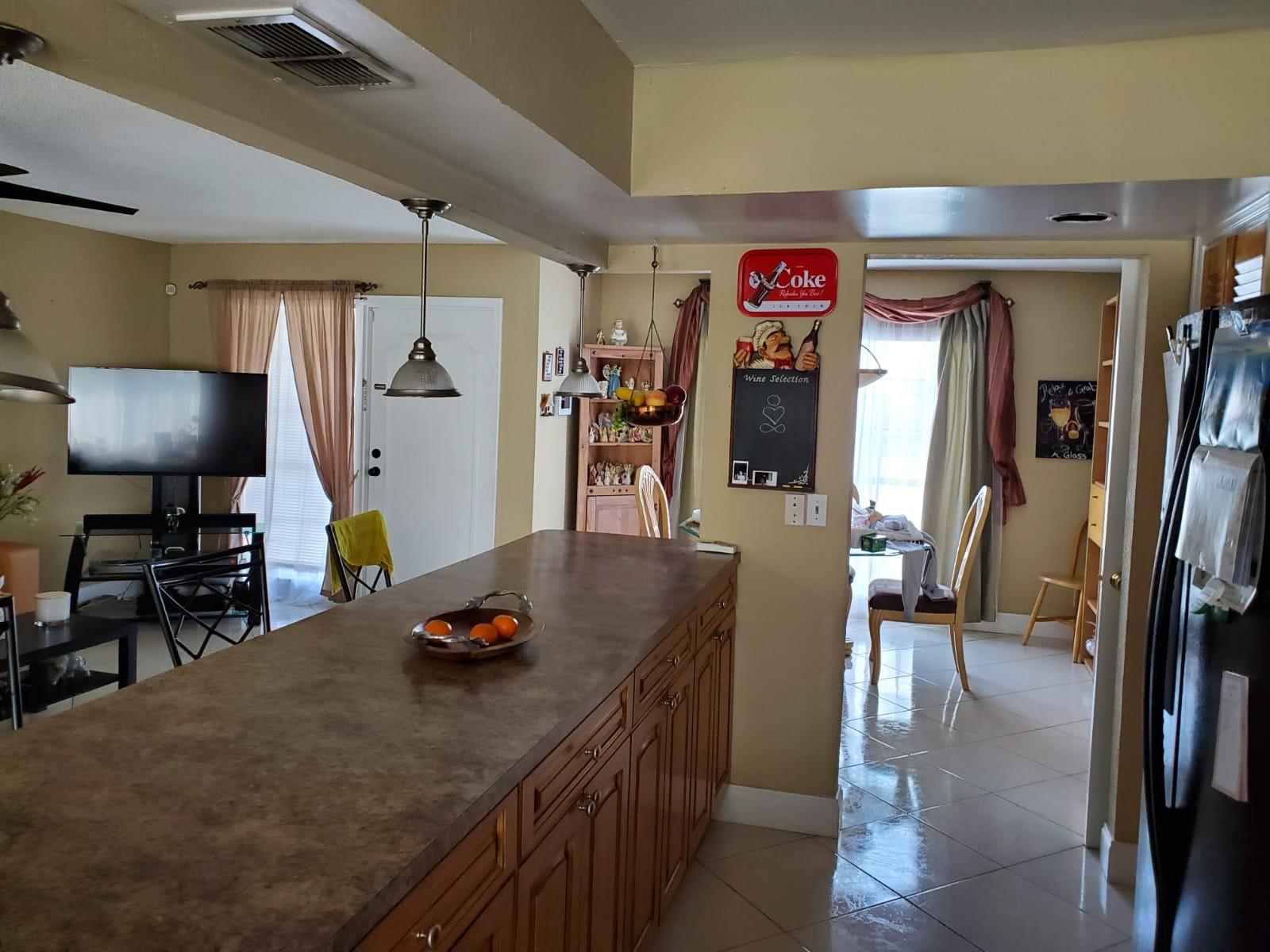 Royal Palm Pointe 86-48 B - Residential Lease