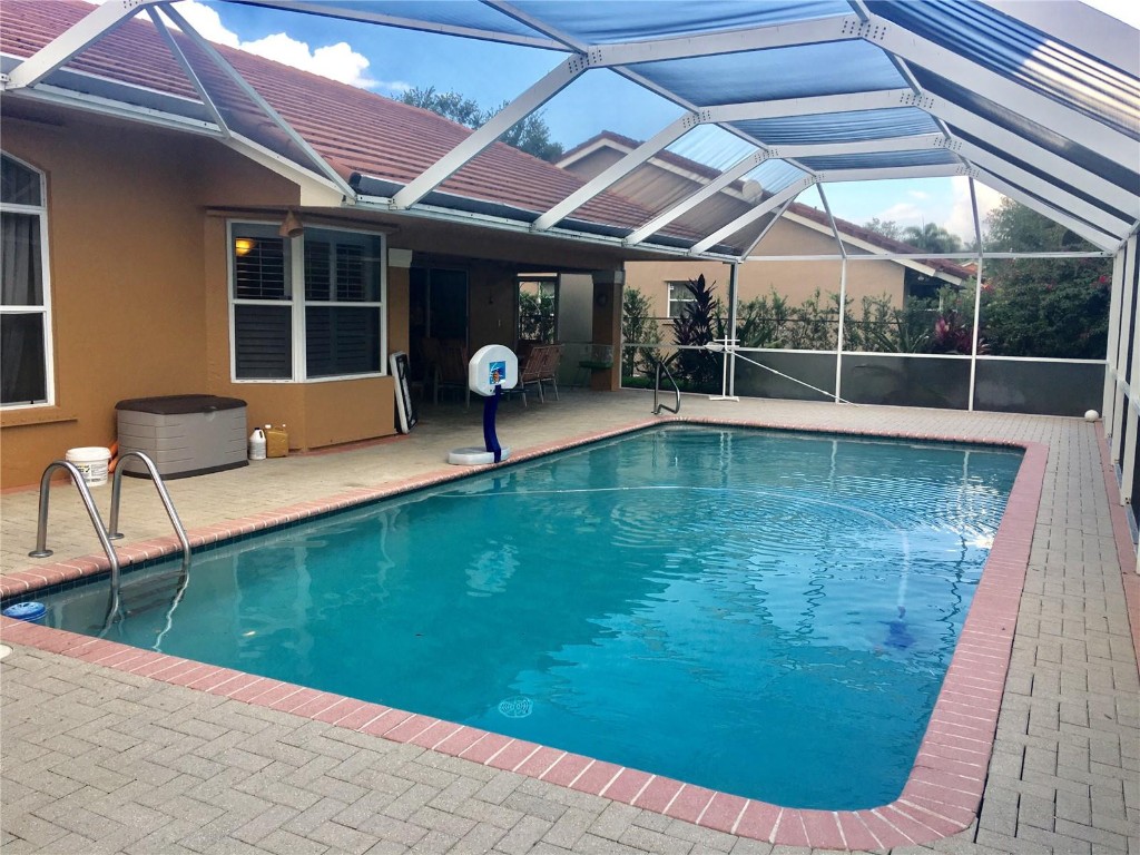 Pasadena At Chapel Trail - Residential
