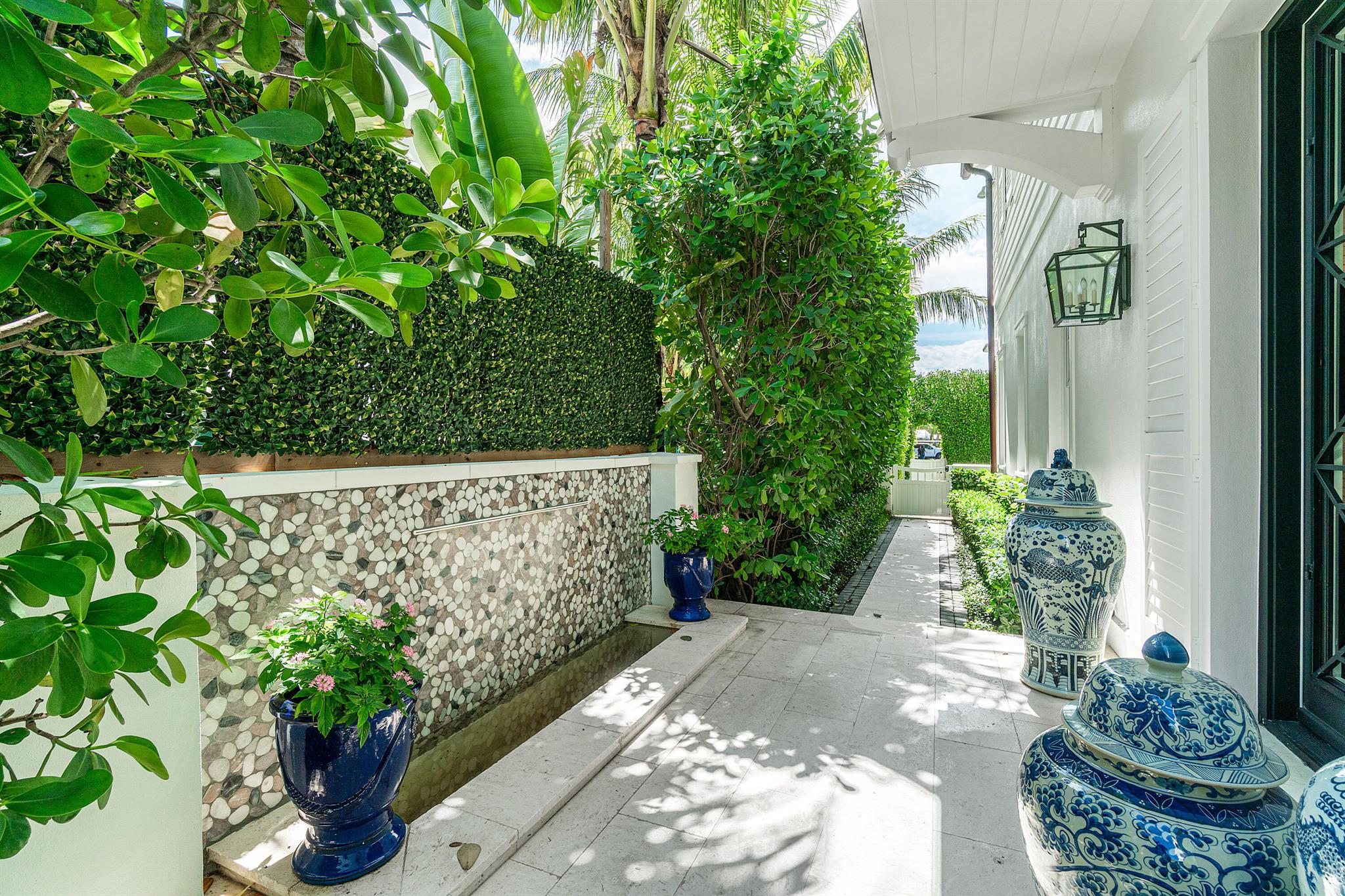 449 Australian Avenue