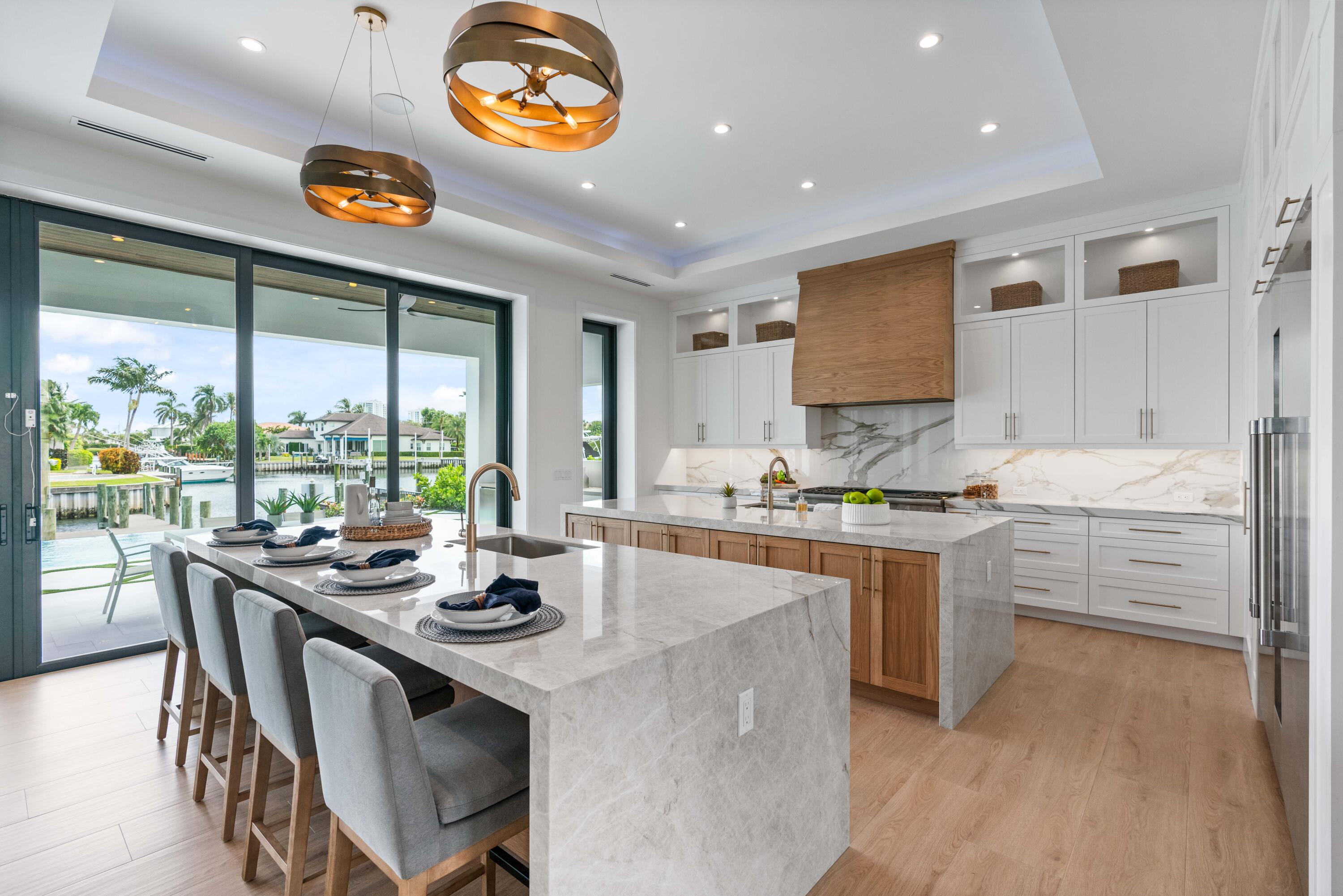 PIRATES COVE - Residential