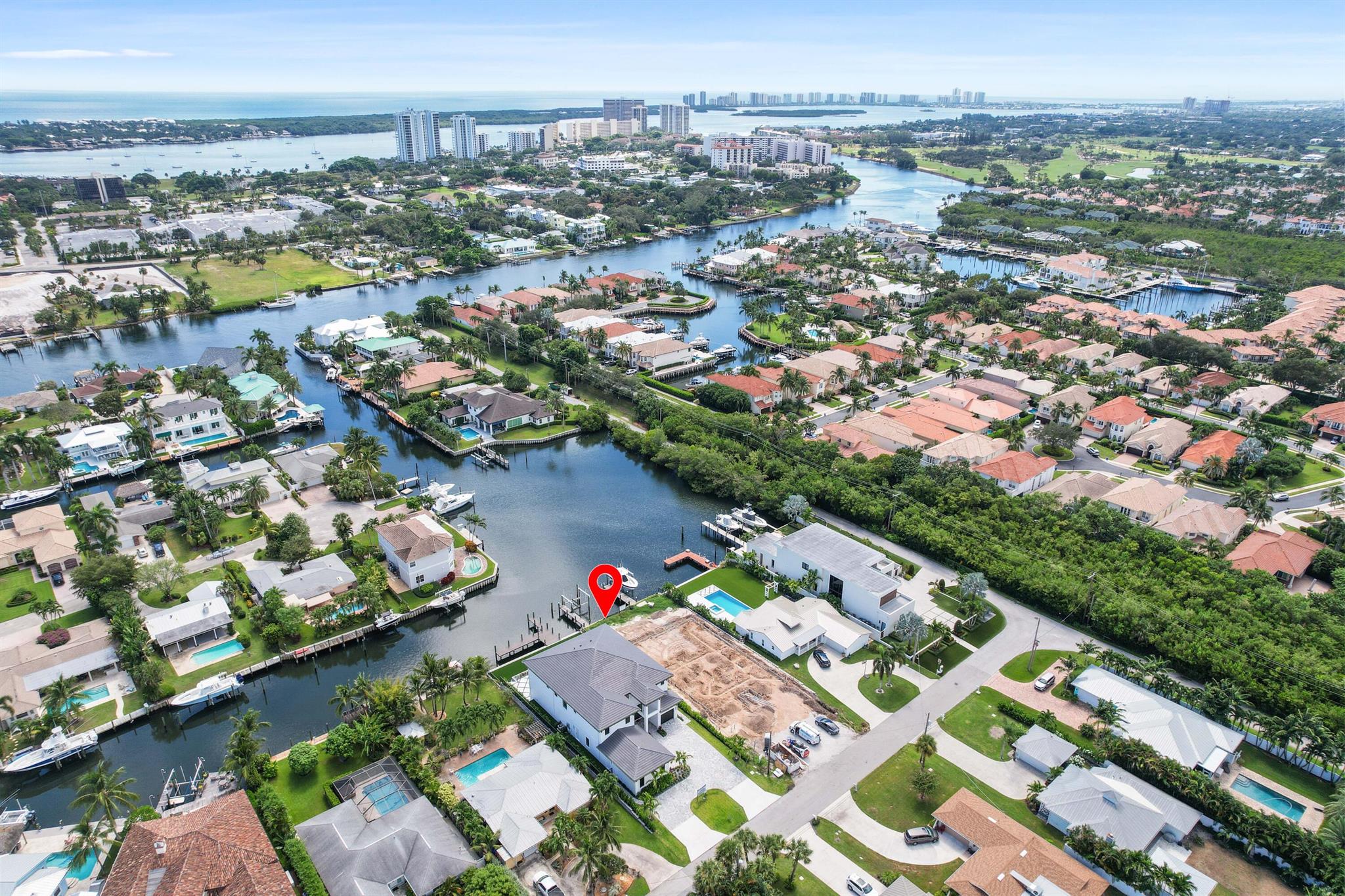 PIRATES COVE - Residential