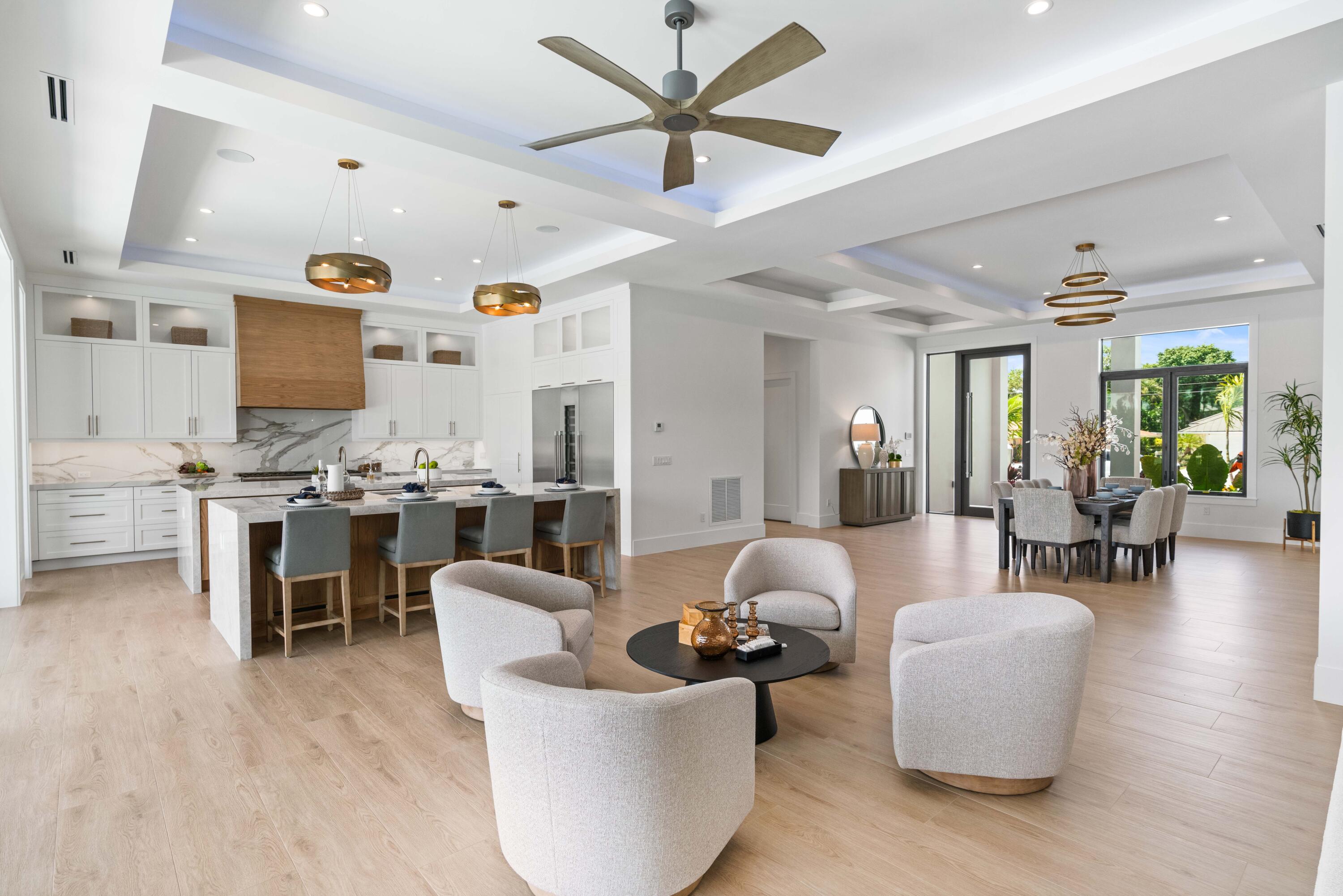 PIRATES COVE - Residential