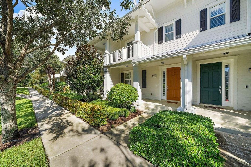 Photo of 1455 N Jeaga Drive, Jupiter, FL 33458 (MLS # R10992085)