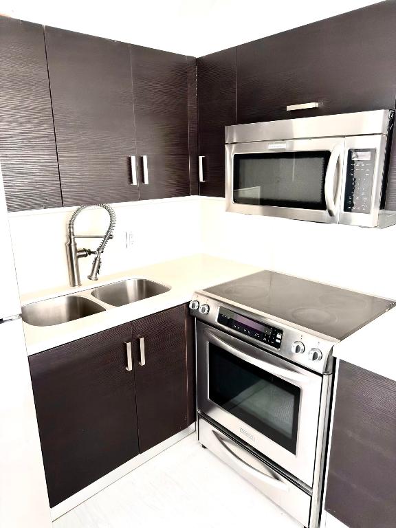 Century Village of Deerfield - Residential Lease