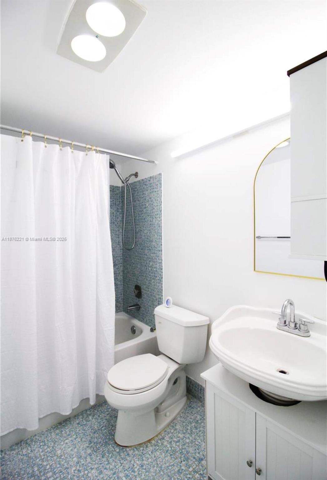 Century Village of Deerfi - Residential Lease