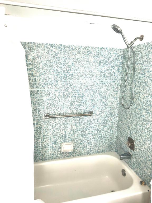 Century Village of Deerfield - Residential Lease