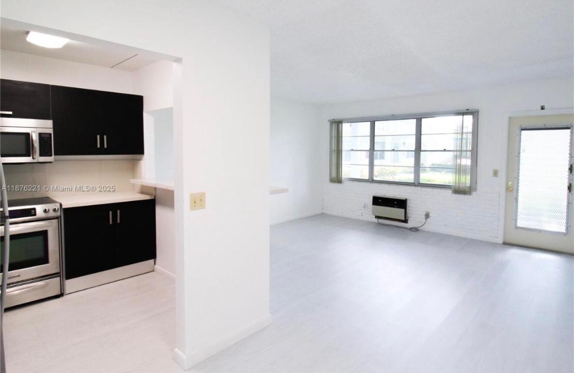 Century Village of Deerfield - Residential Lease