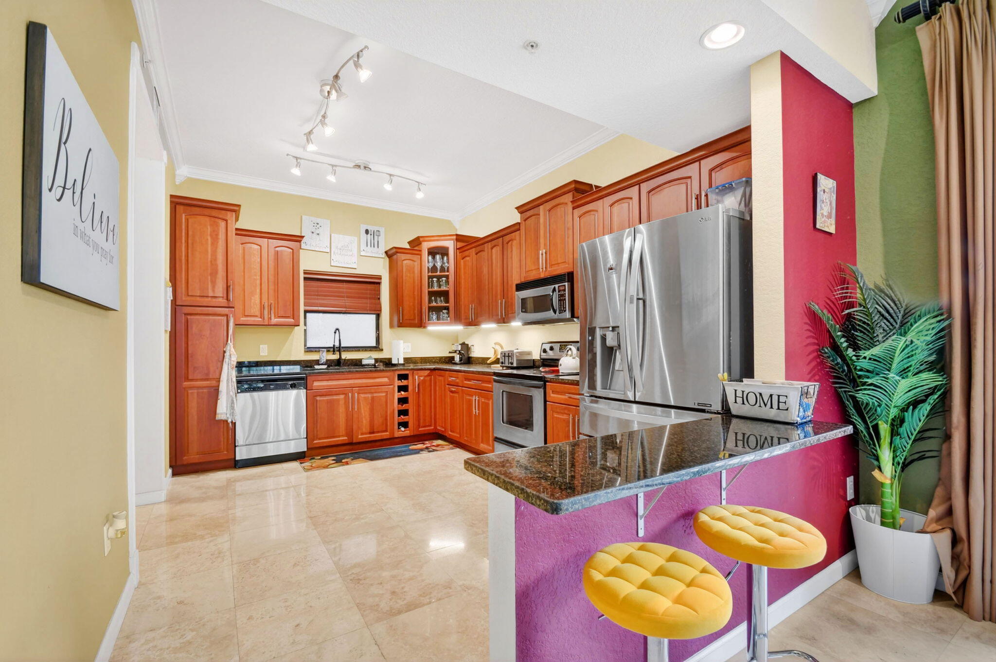 PARK PLACE CONDO - Residential