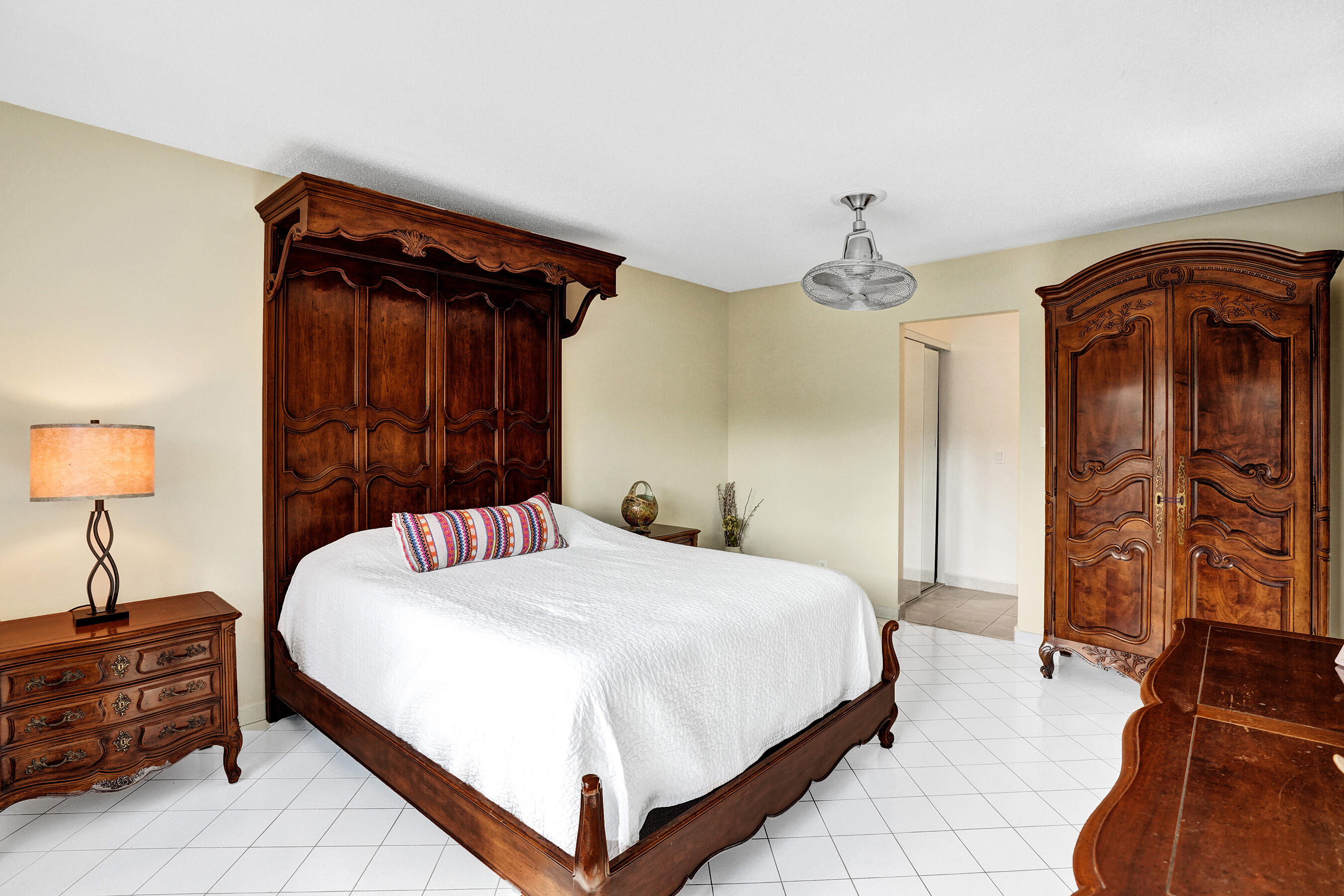 FAIRWAYS RIVIERA CONDO - Residential