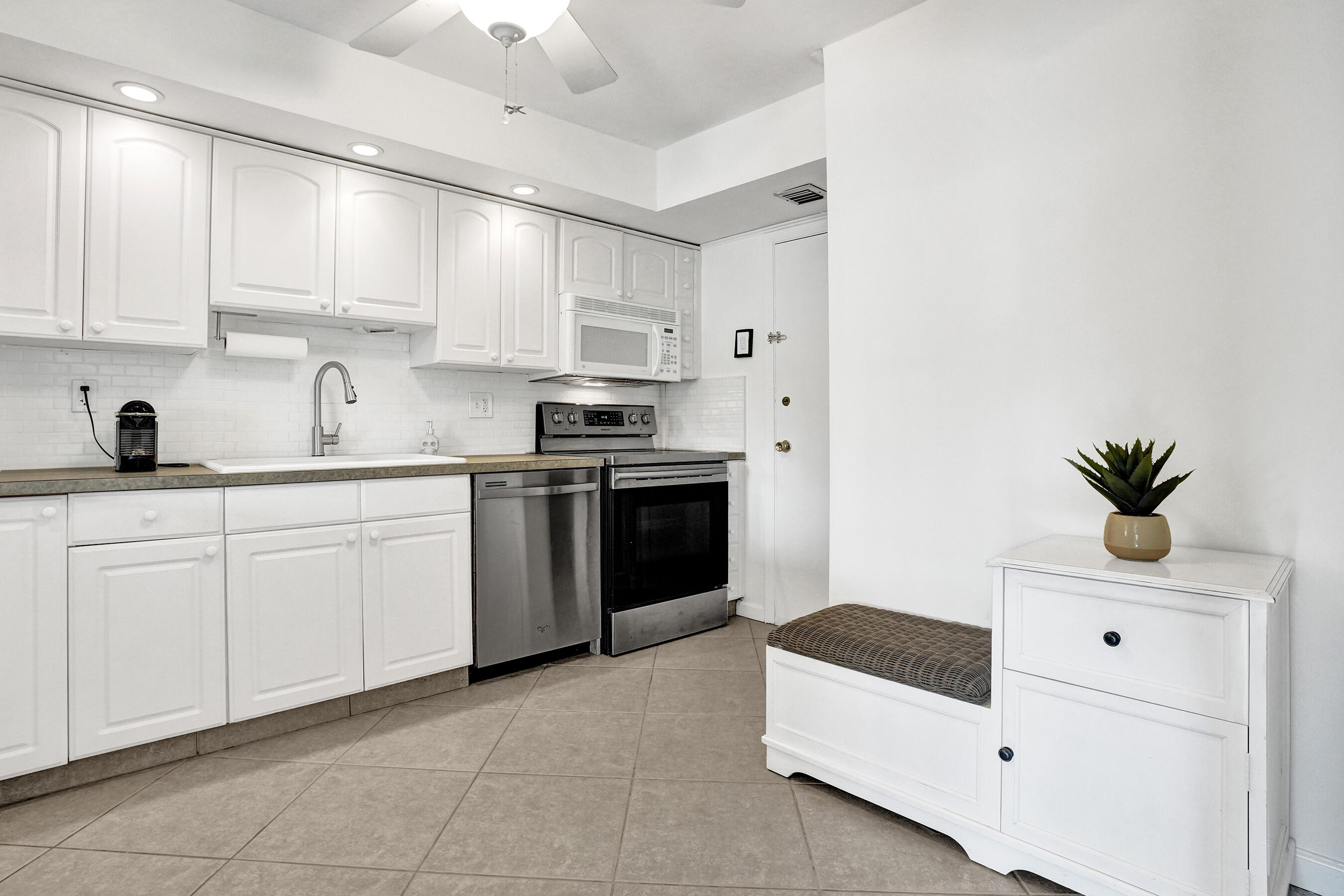 FAIRWAYS RIVIERA CONDO - Residential