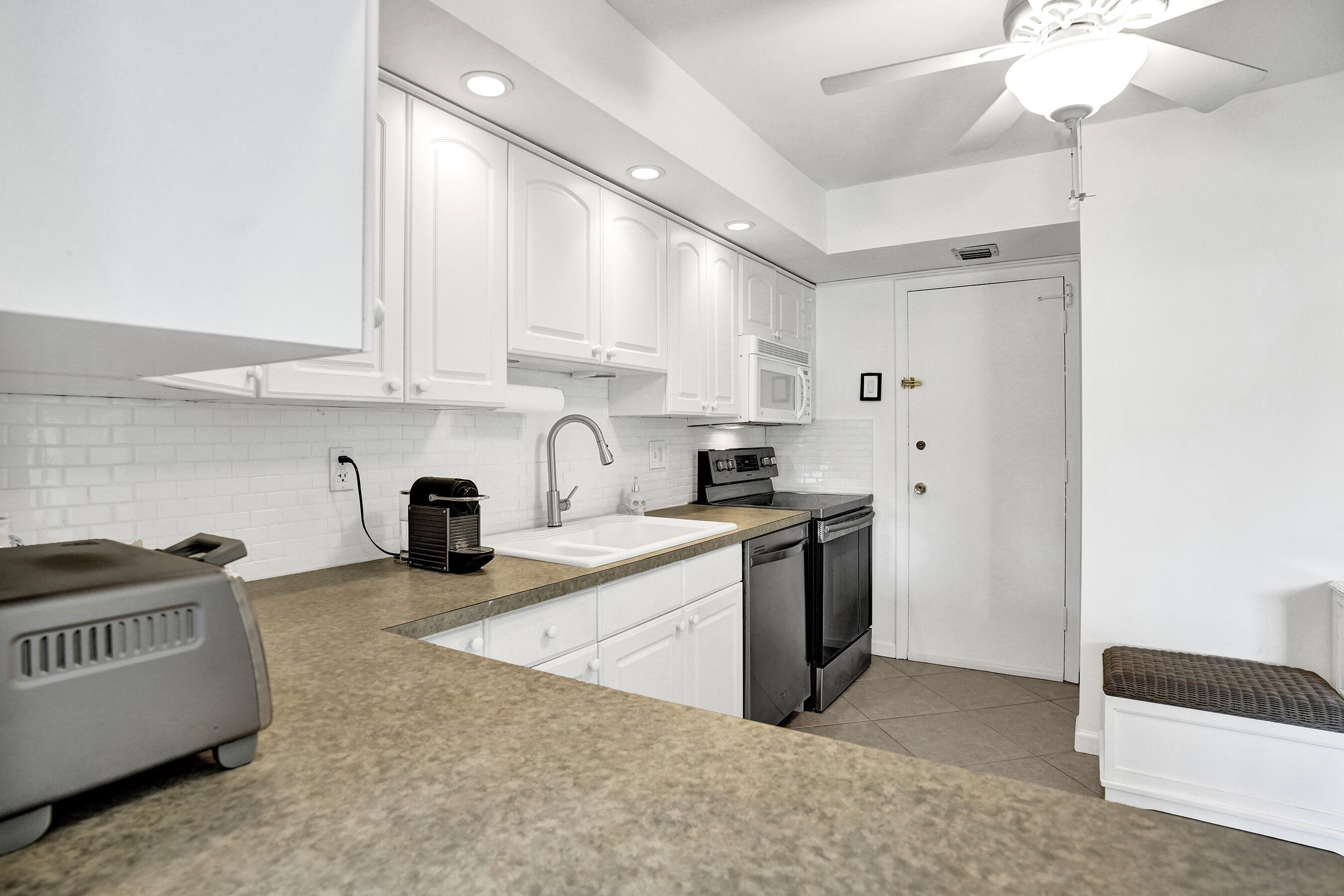 FAIRWAYS RIVIERA CONDO - Residential