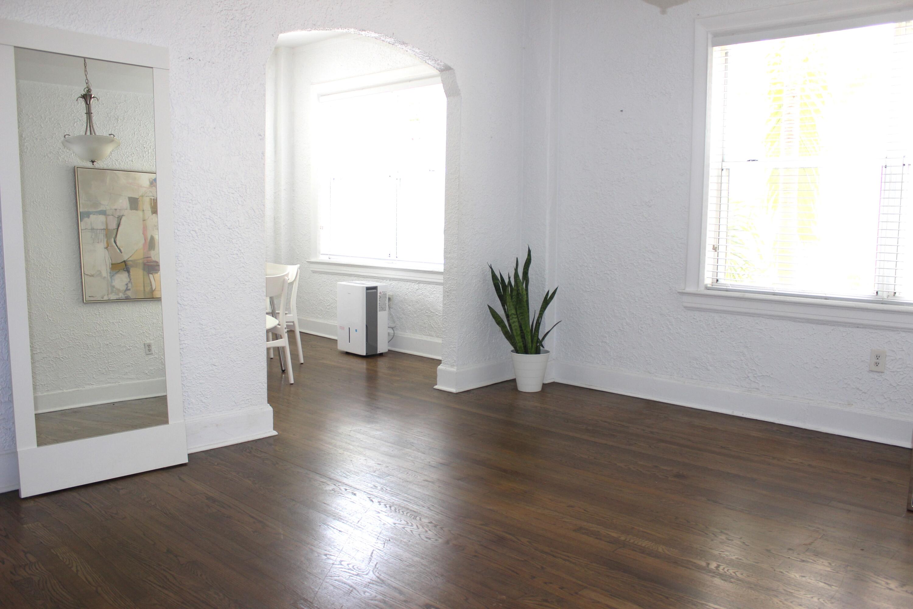 900 16TH Street 204, Miami Beach FL 33139