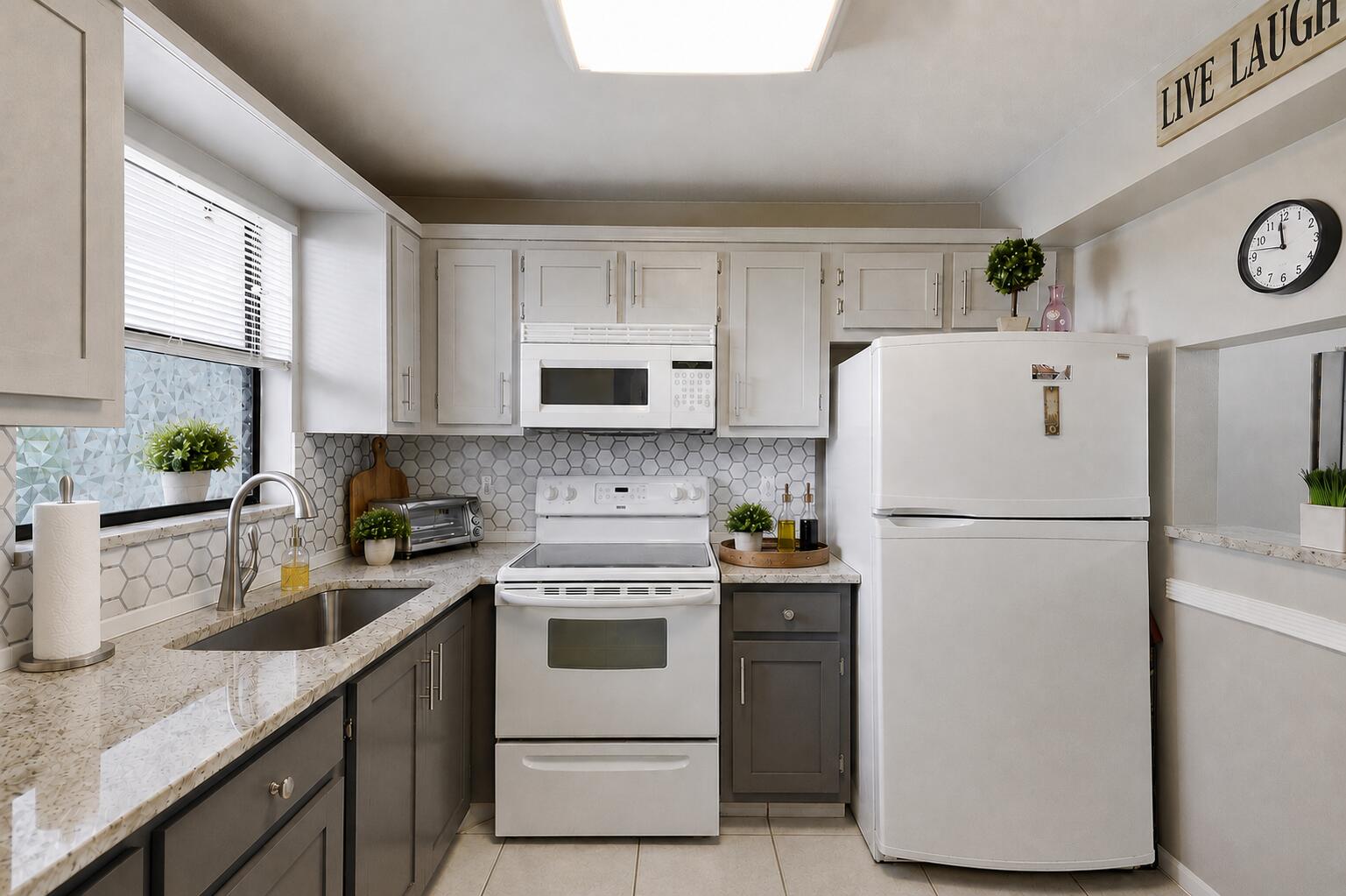 4640 Lucerne Lakes Boulevard W 404