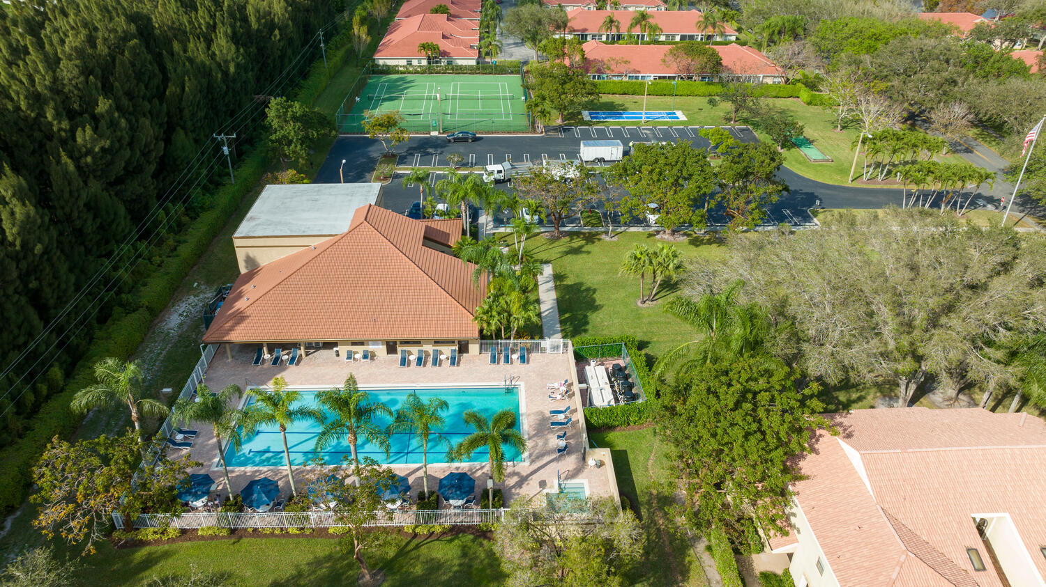 QUAIL RUN CONDO ONE - Residential