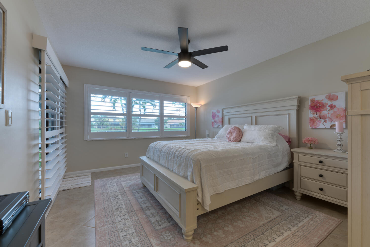 QUAIL RUN CONDO ONE - Residential