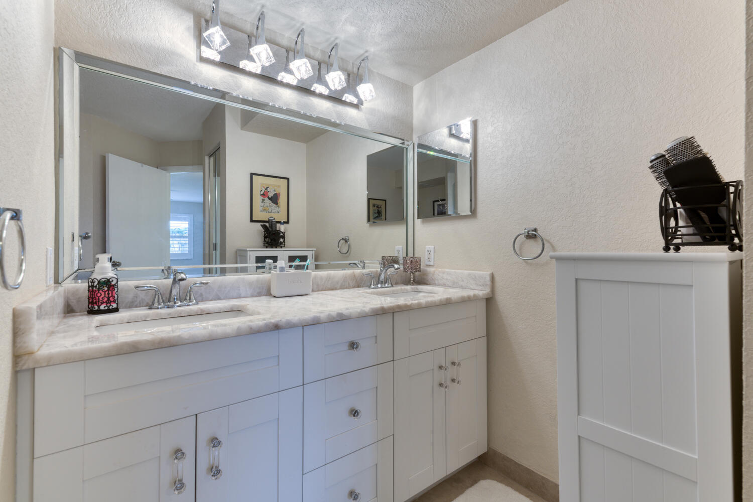 QUAIL RUN CONDO ONE - Residential