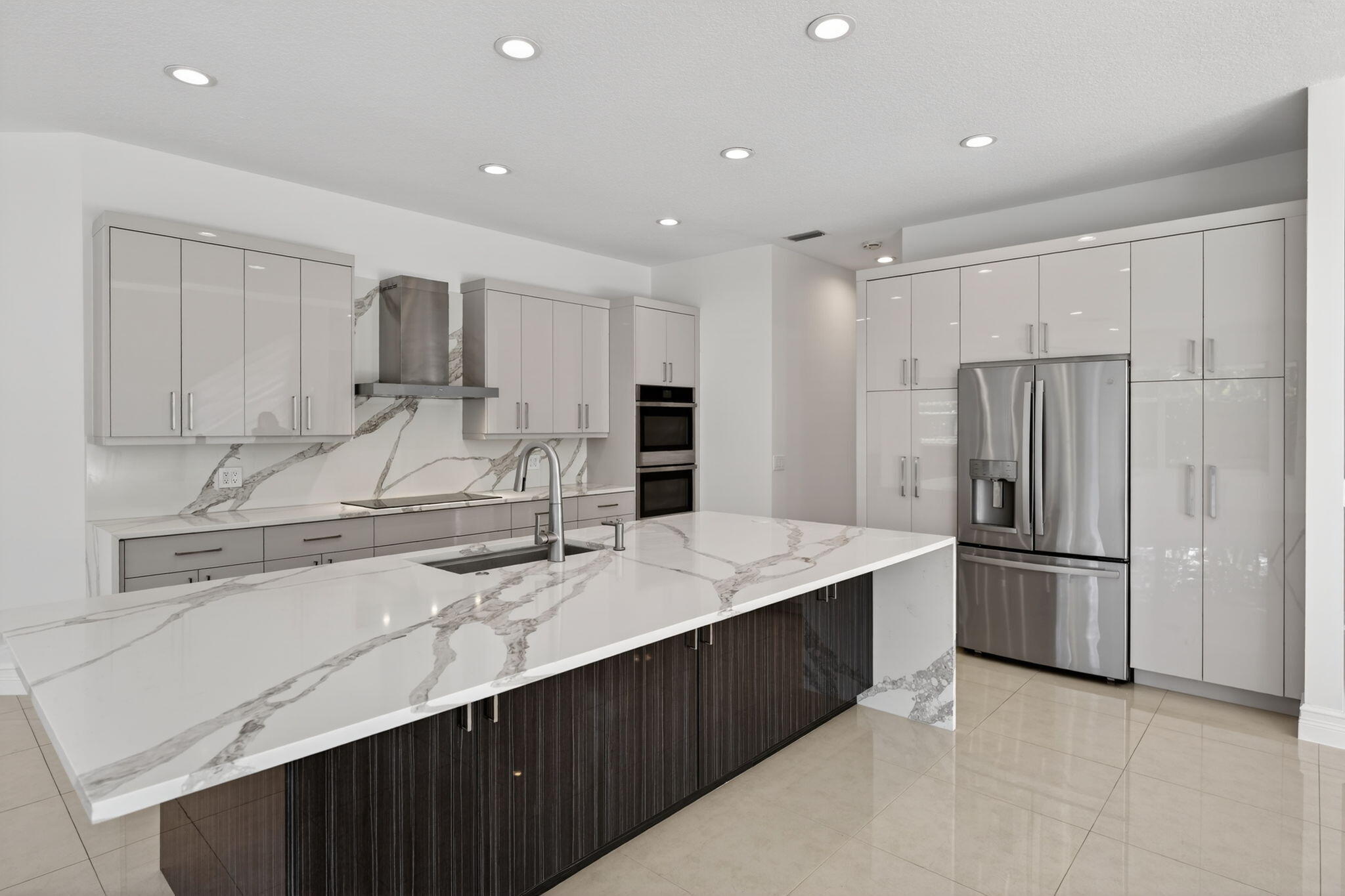 MYSTIC COVE - Residential