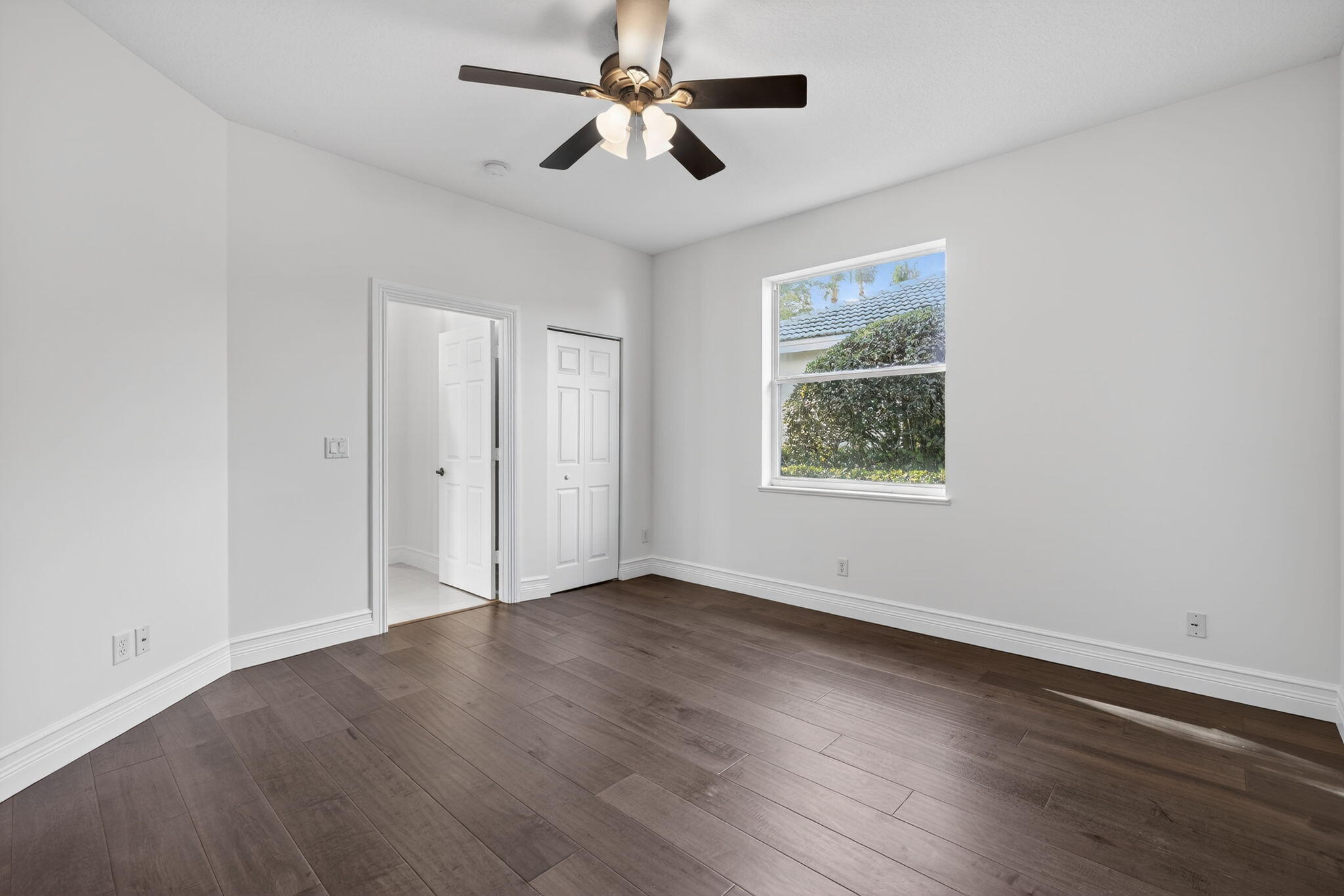 MYSTIC COVE - Residential