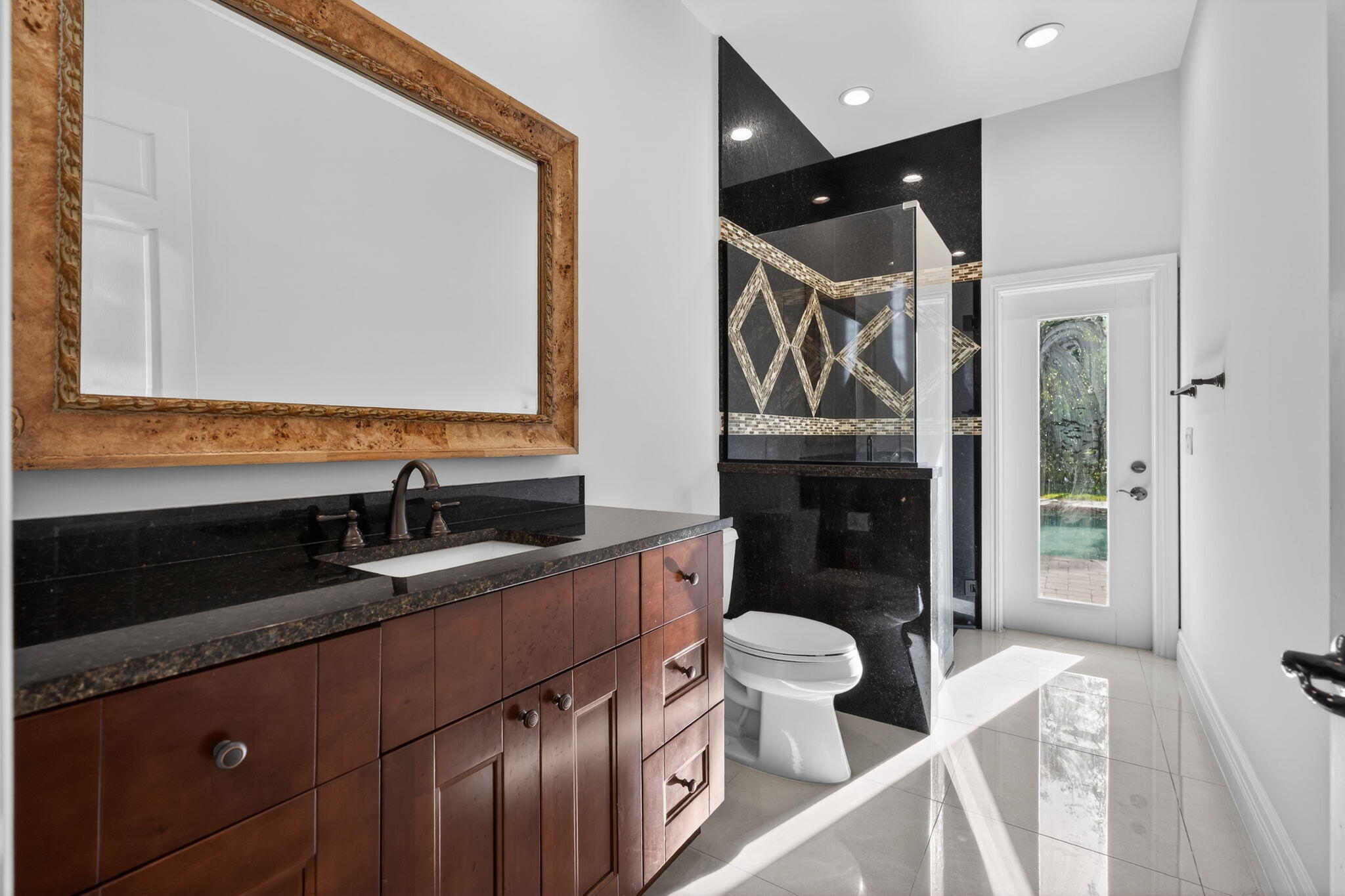 MYSTIC COVE - Residential