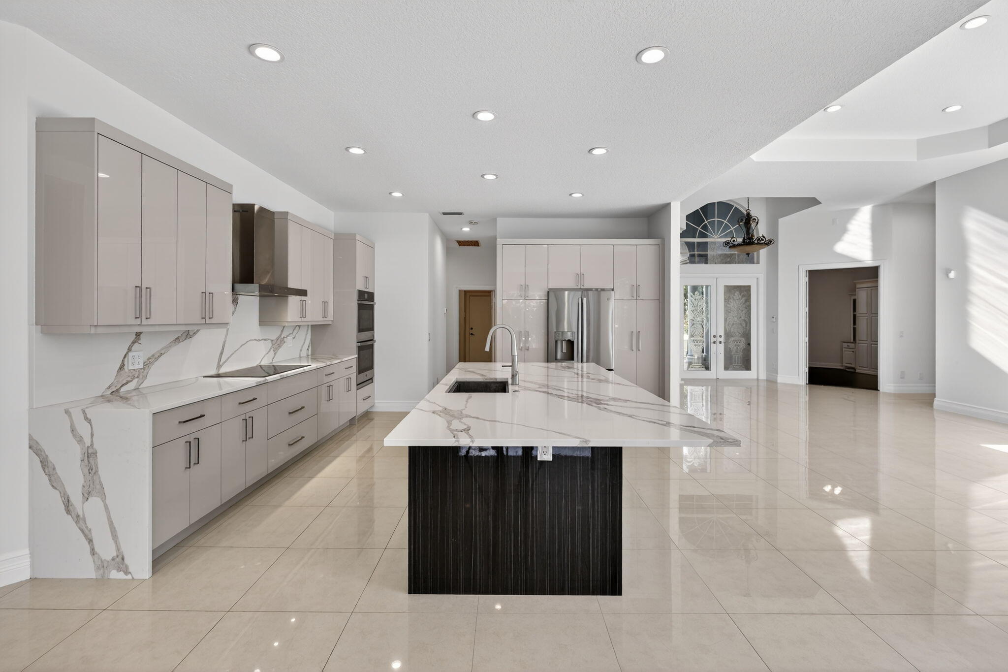 MYSTIC COVE - Residential