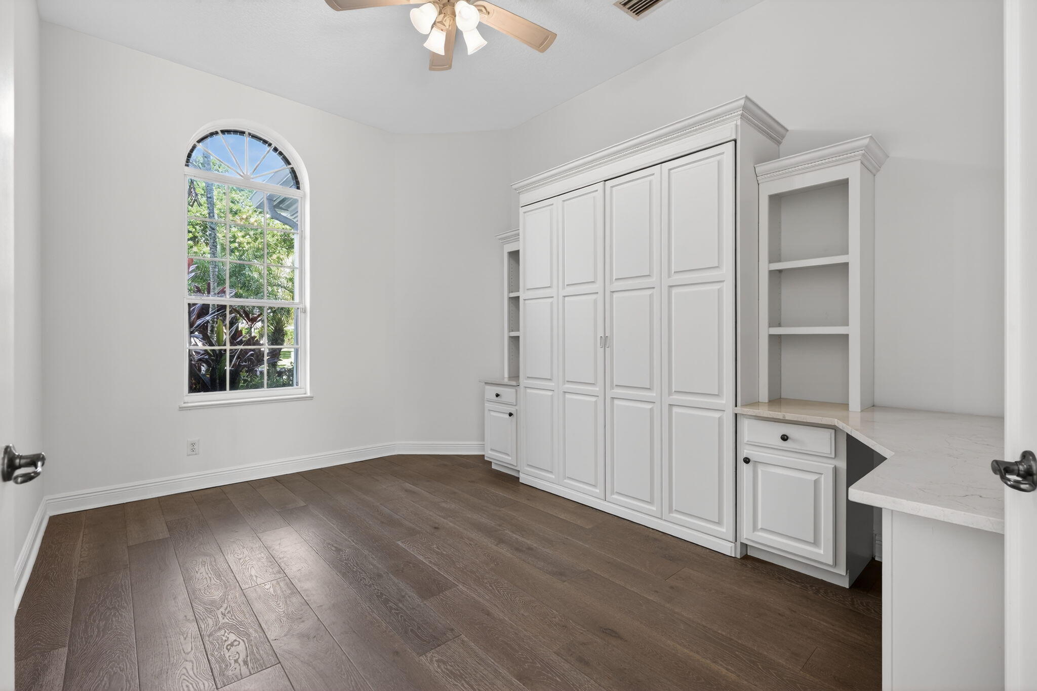 MYSTIC COVE - Residential