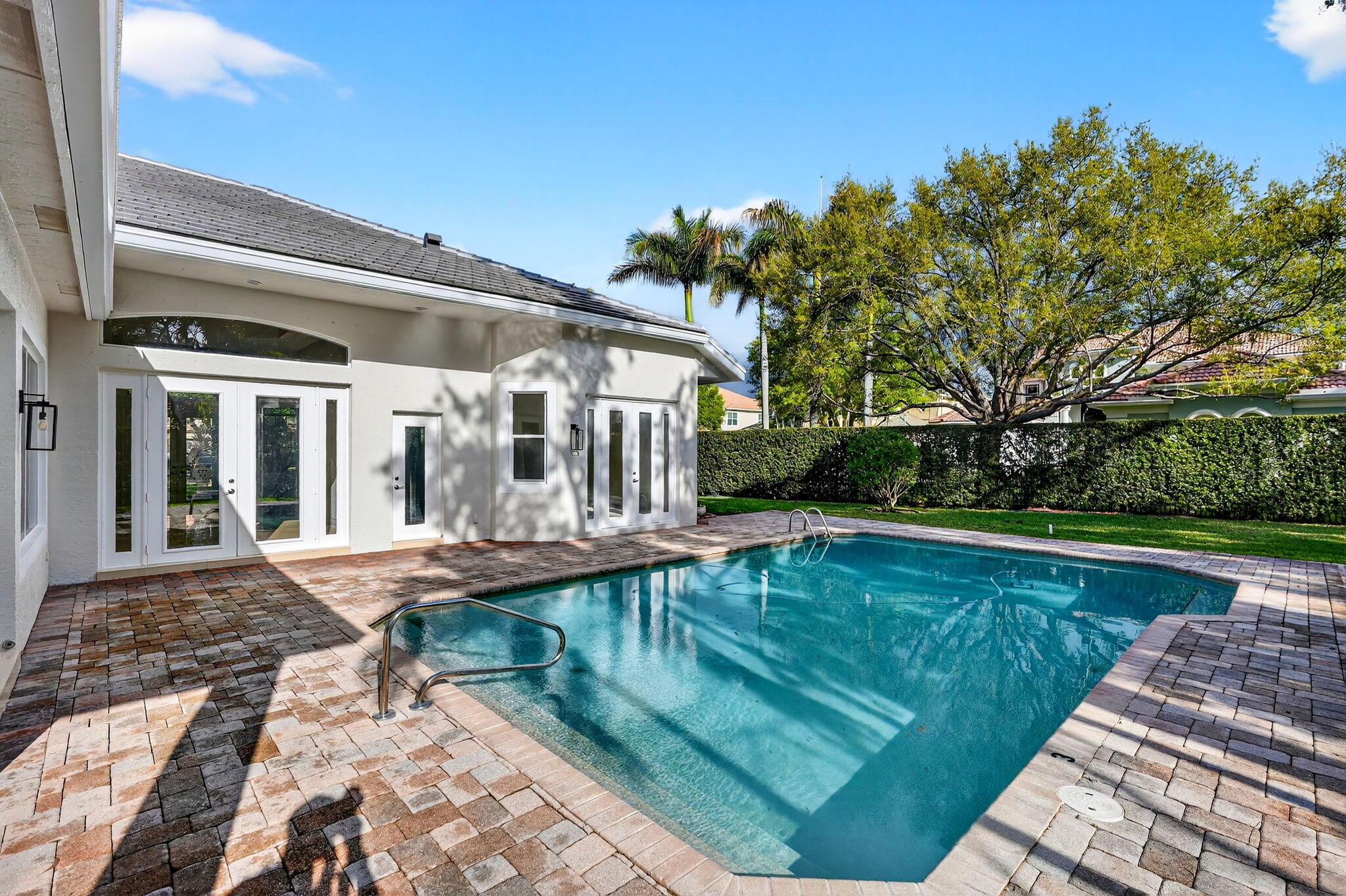 MYSTIC COVE - Residential