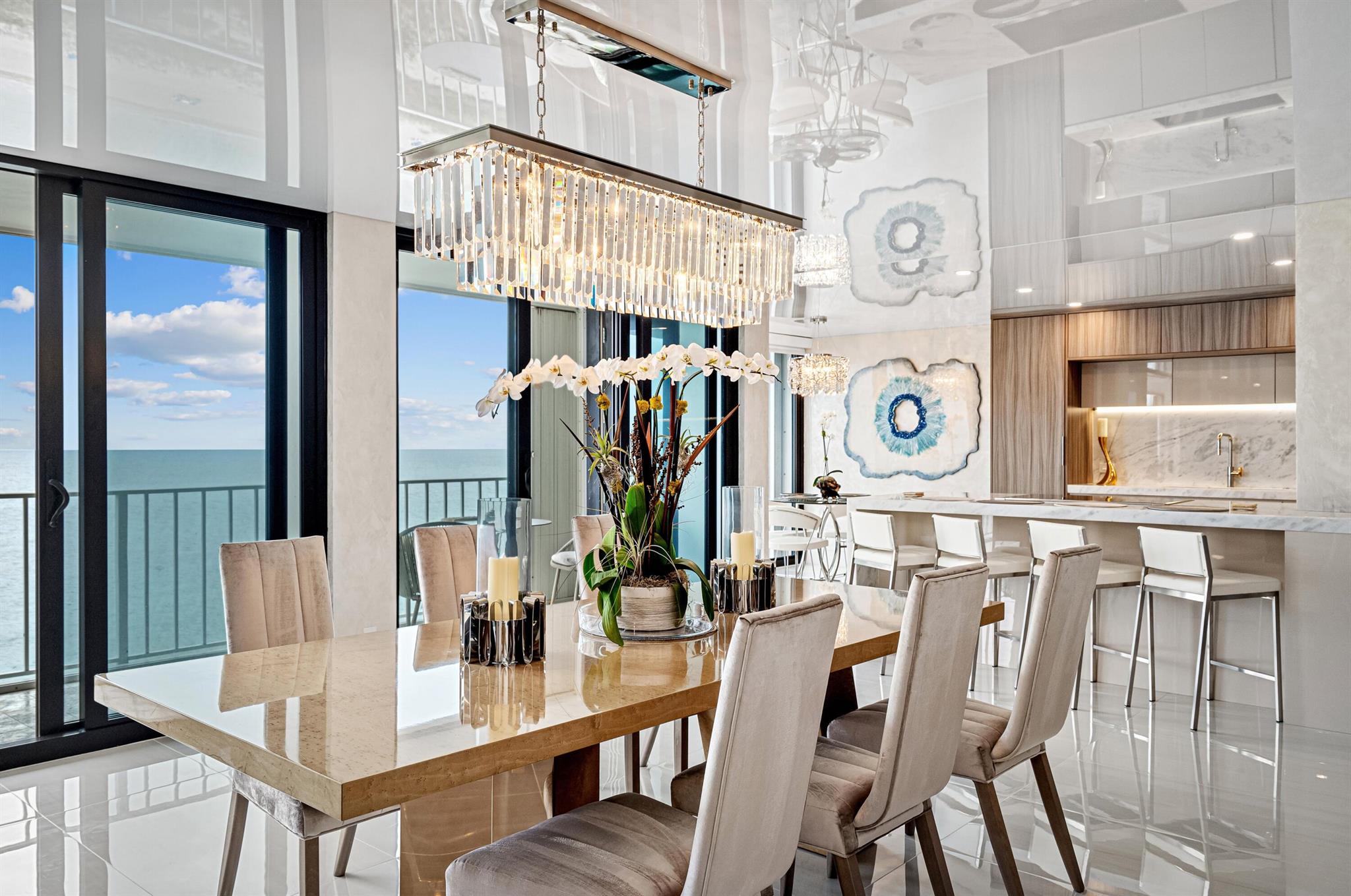 STRATFORD ARMS CONDO - Residential